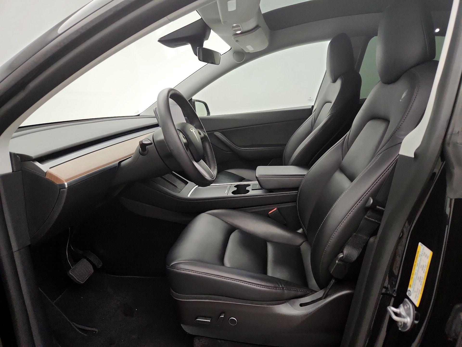 Thumbnail: 2022 Tesla Model Y - 11