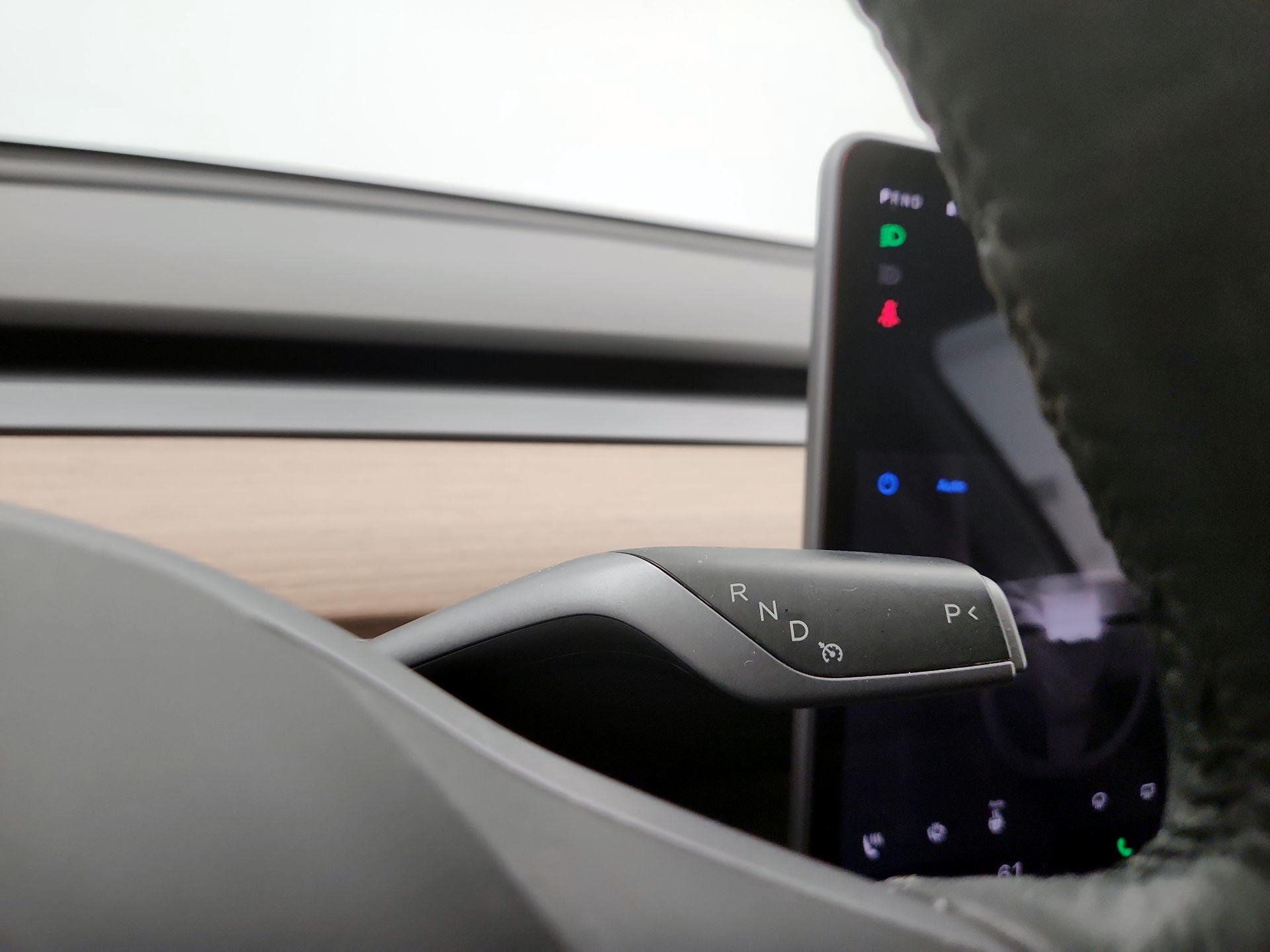 Thumbnail: 2022 Tesla Model Y - 17