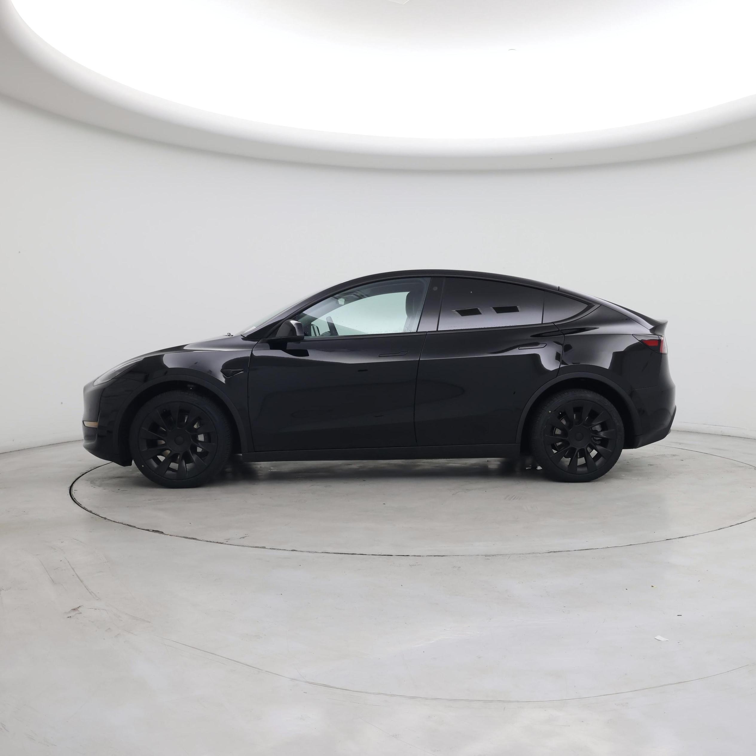 Thumbnail: 2022 Tesla Model Y - 3