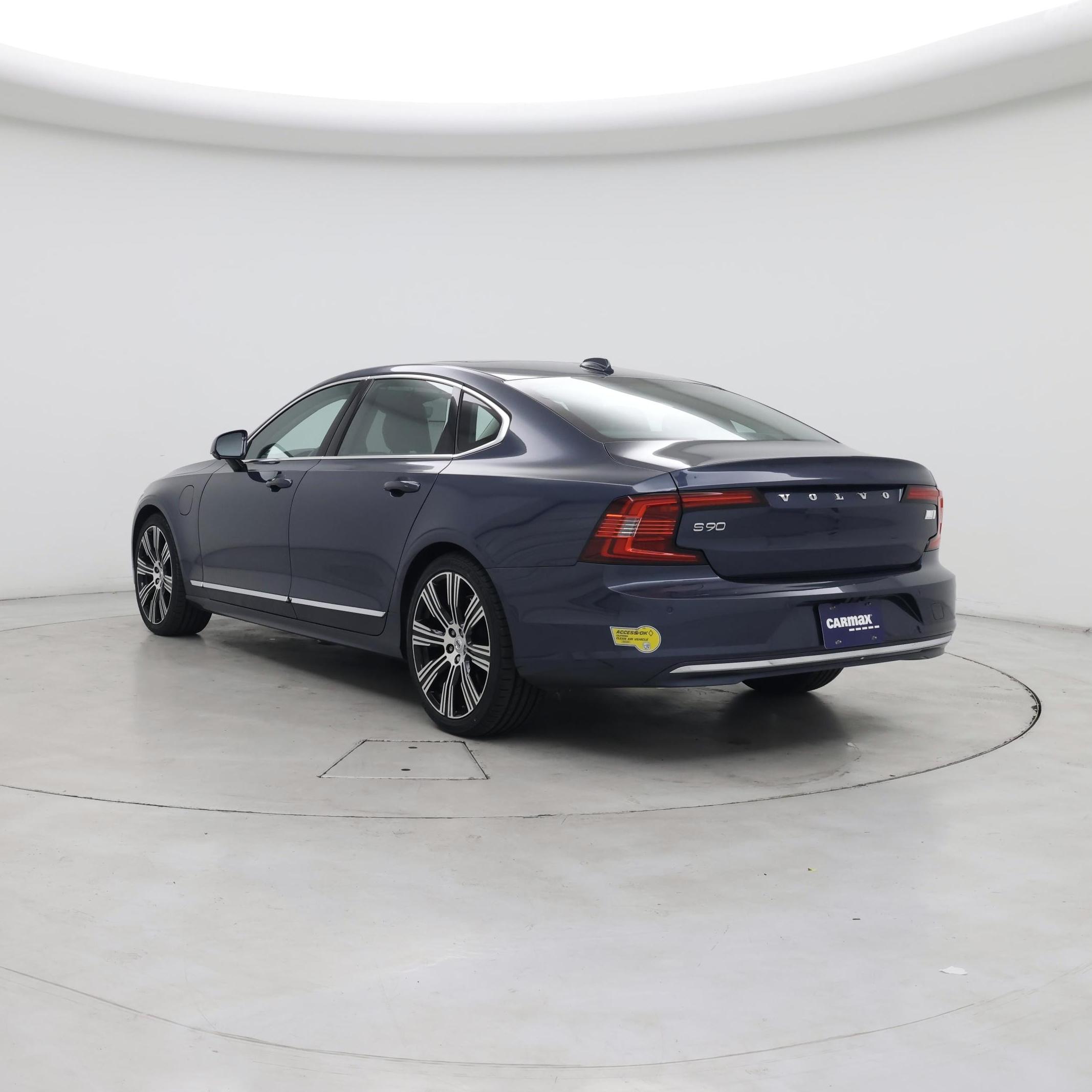 Thumbnail: 2023 Volvo S90 - 2