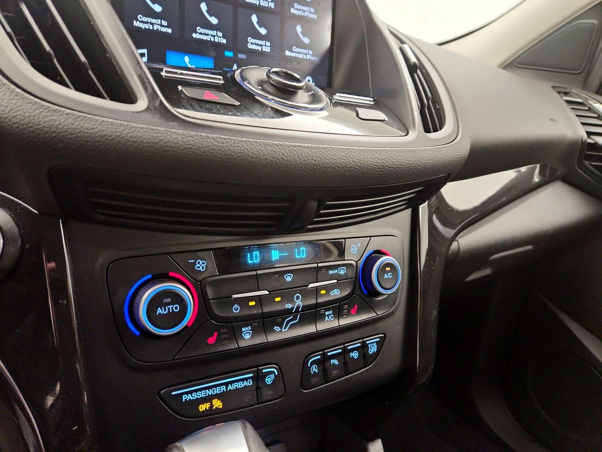 Thumbnail: 2018 Ford Escape - 17