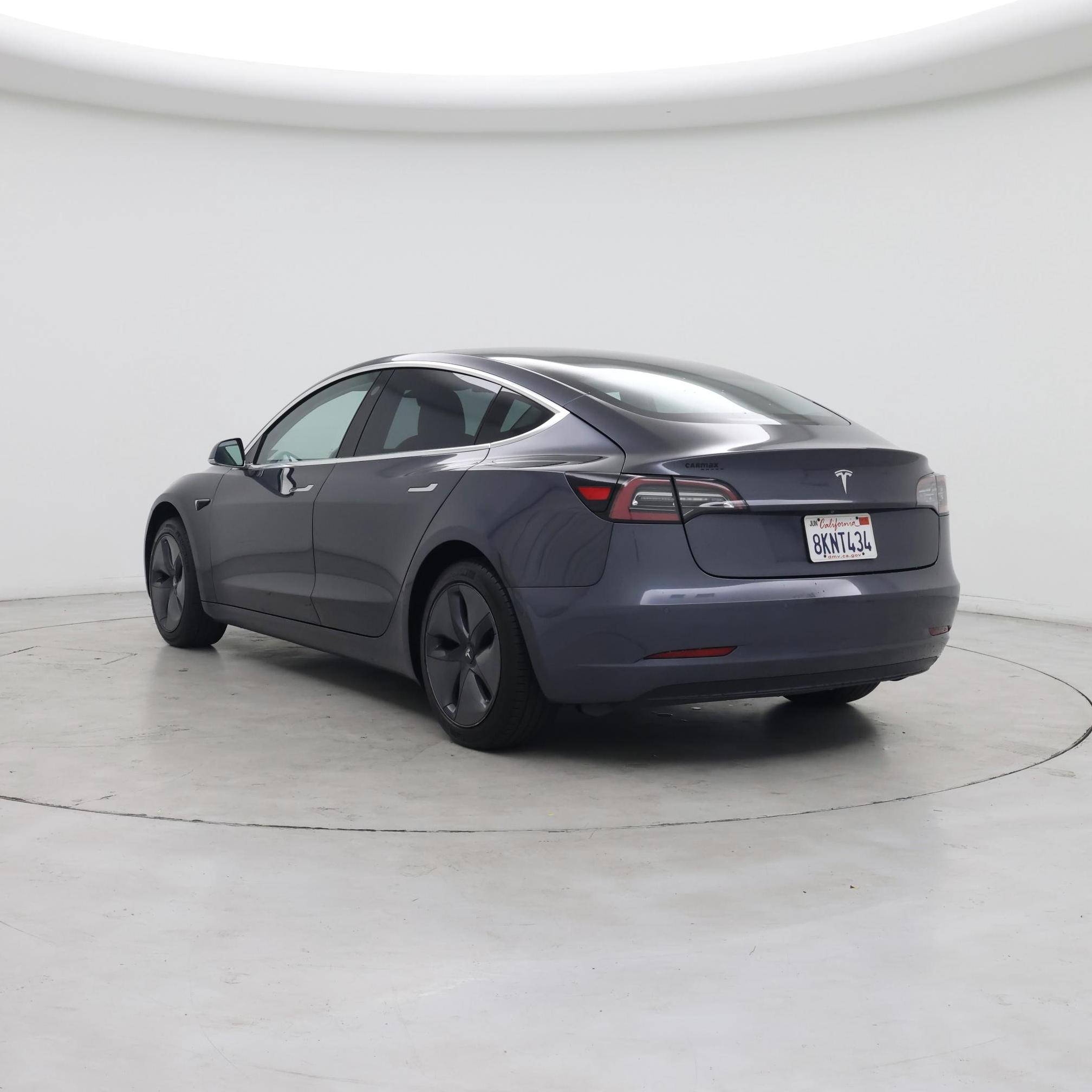 Thumbnail: 2019 Tesla Model 3 - 2