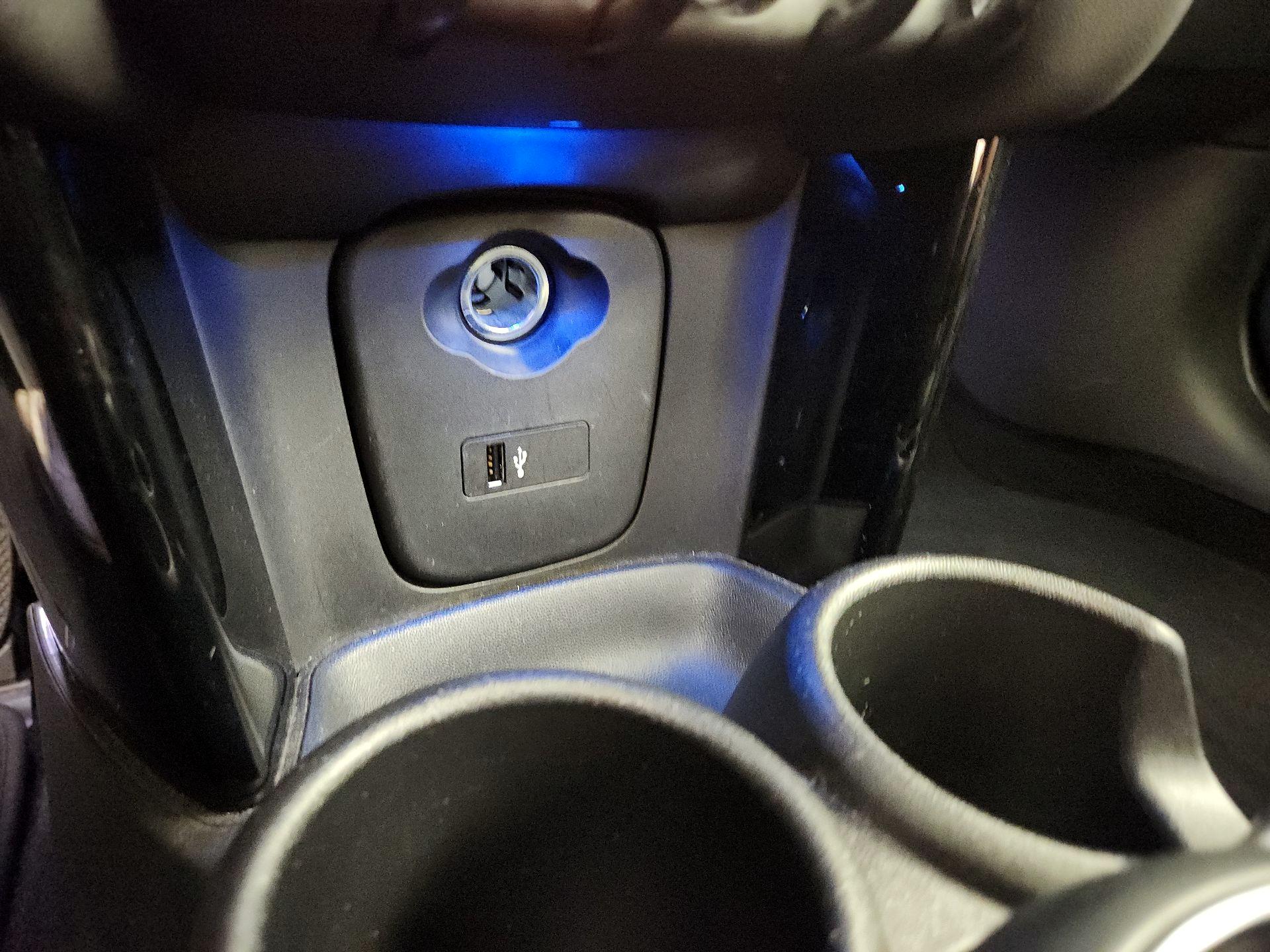 Thumbnail: 2019 MINI Cooper Hardtop - 18