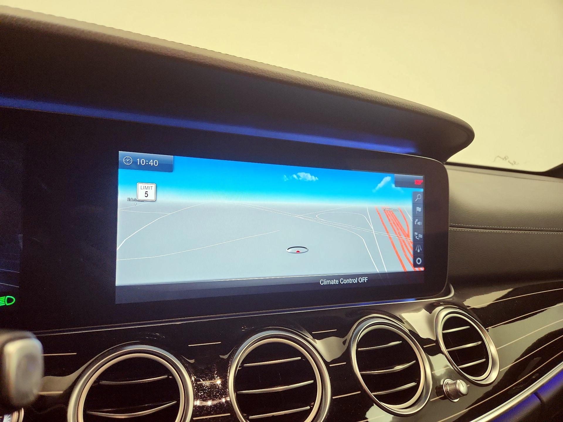 Thumbnail: 2018 Mercedes-Benz E-Class - 14