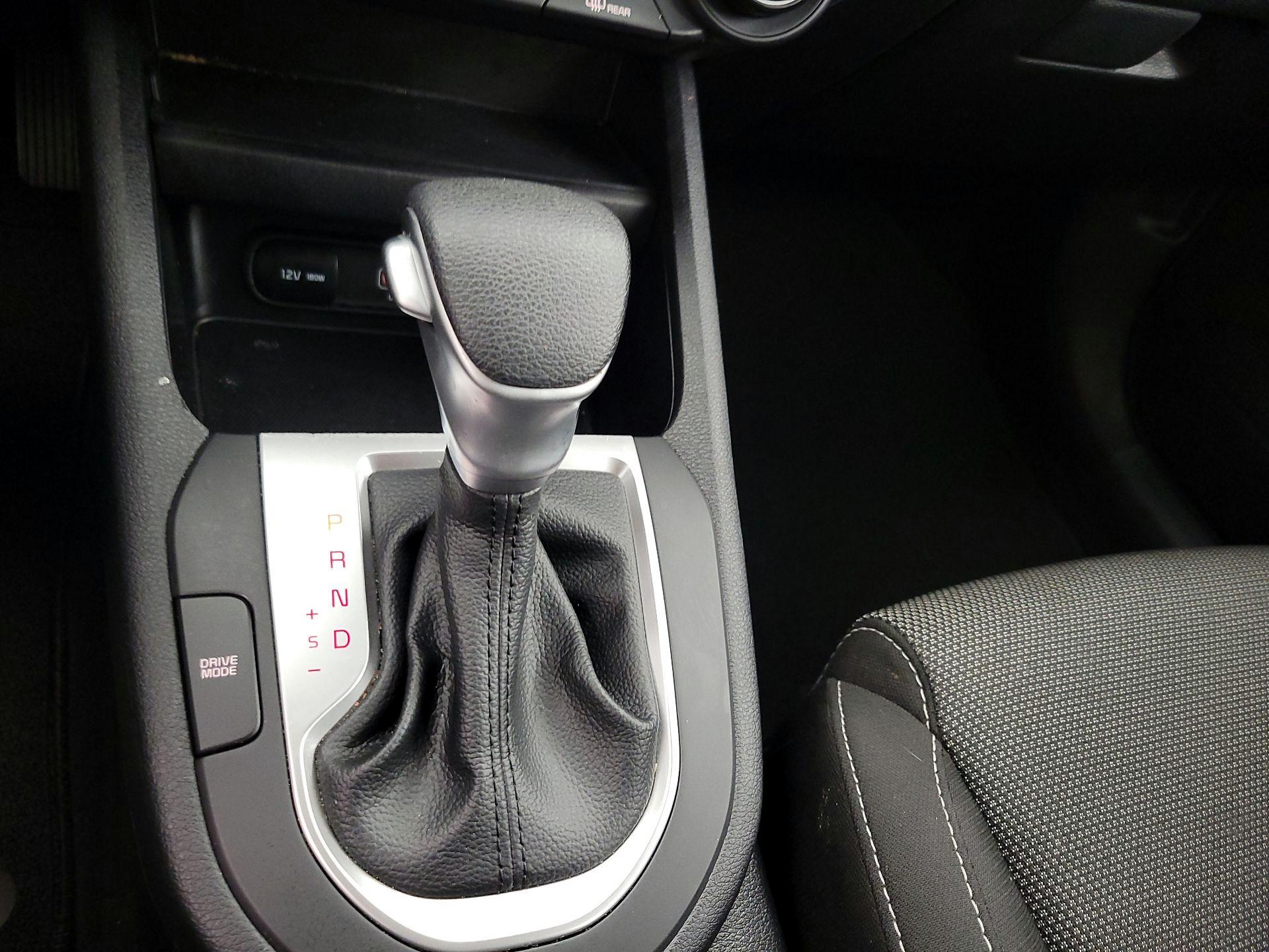 Thumbnail: 2024 Kia Forte - 17