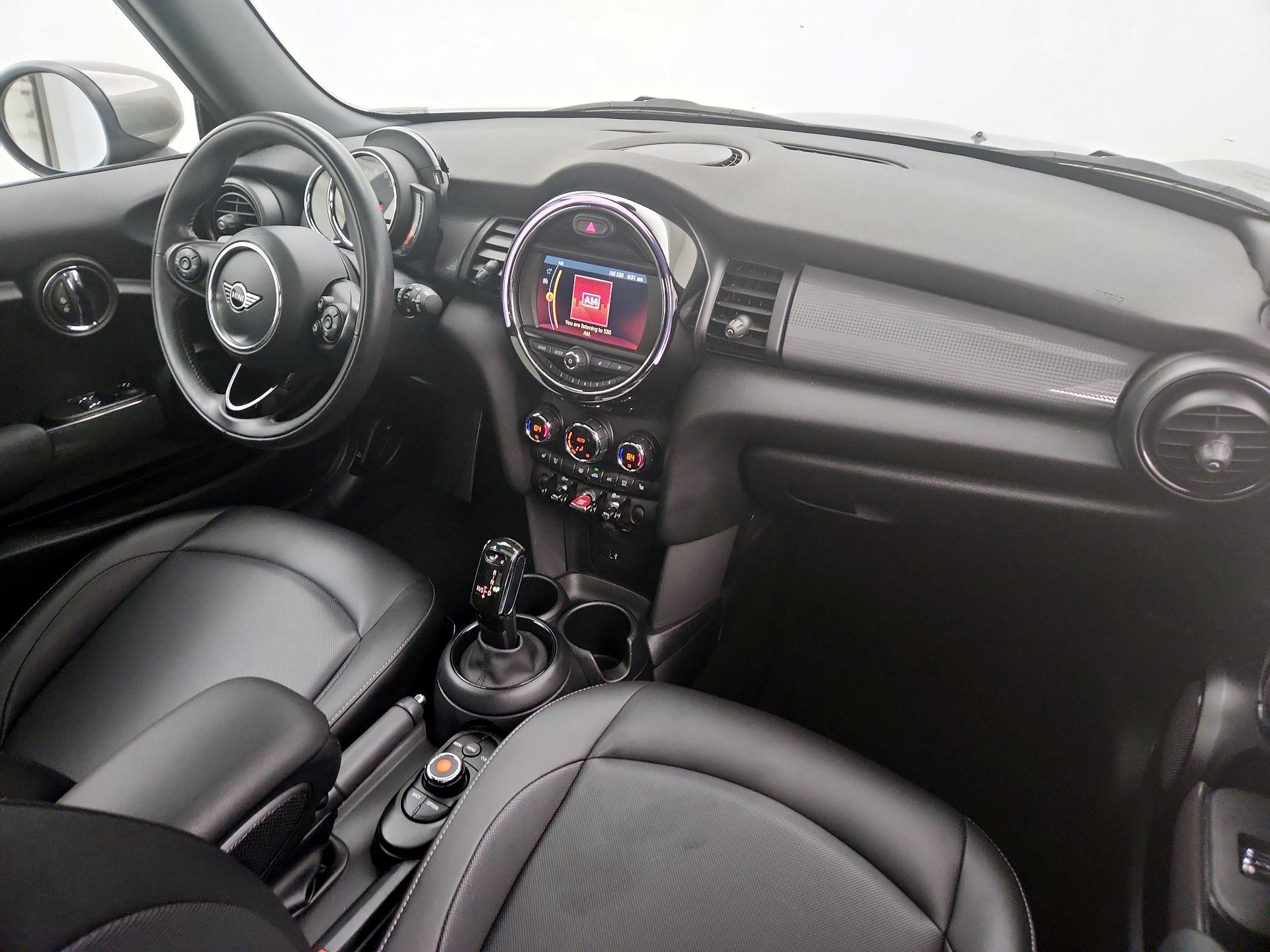 Thumbnail: 2020 MINI Cooper Hardtop - 9