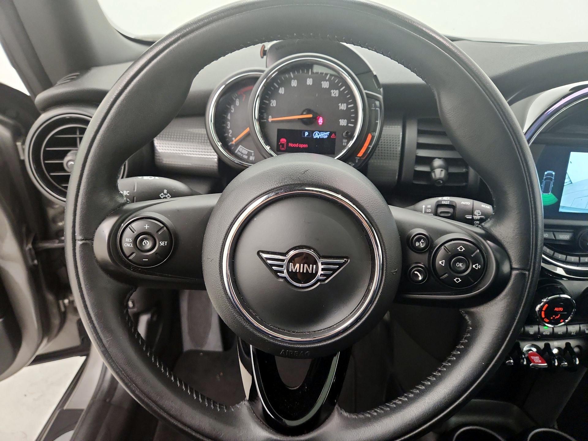 Thumbnail: 2020 MINI Cooper Hardtop - 10