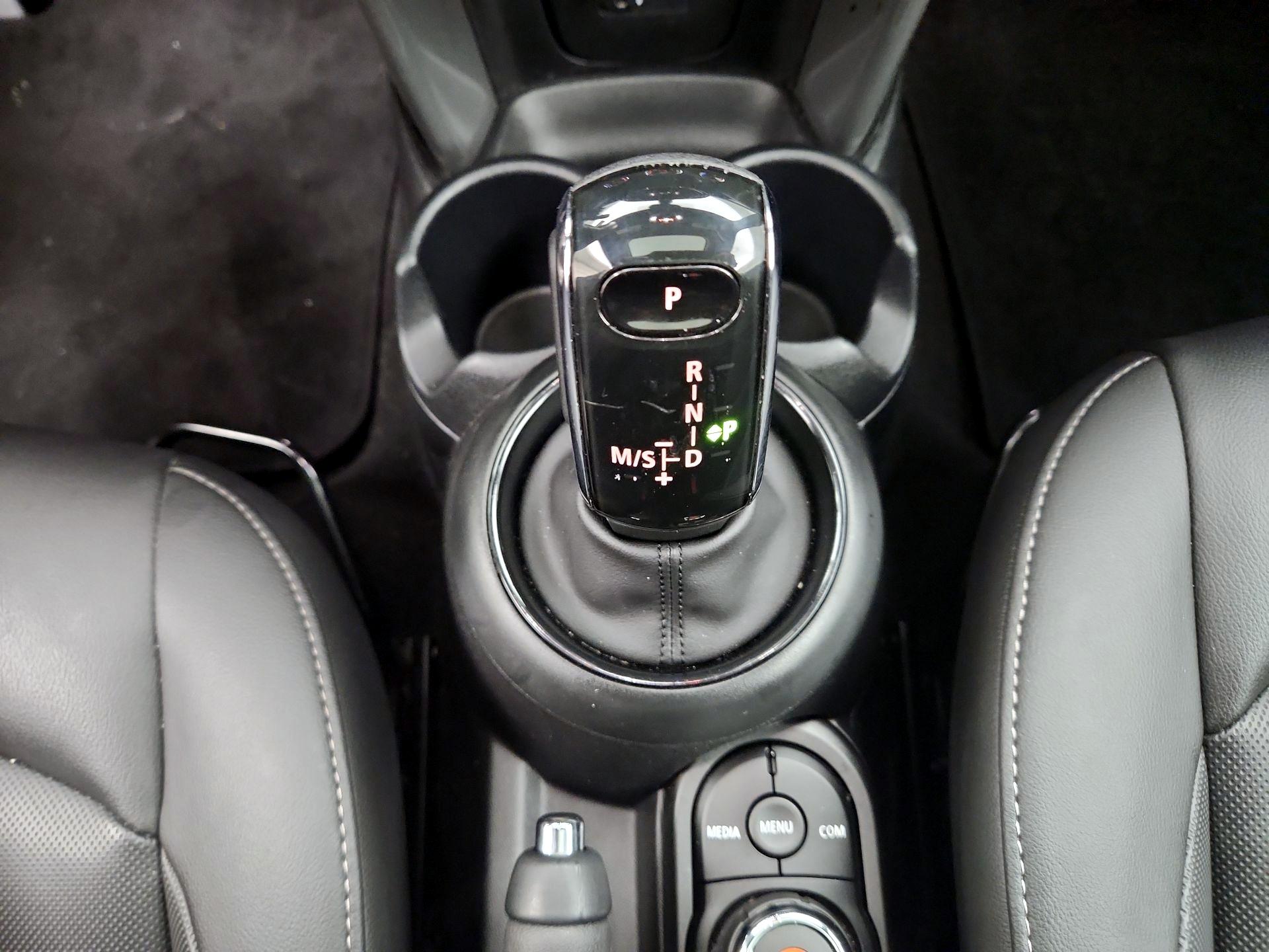 Thumbnail: 2020 MINI Cooper Hardtop - 17