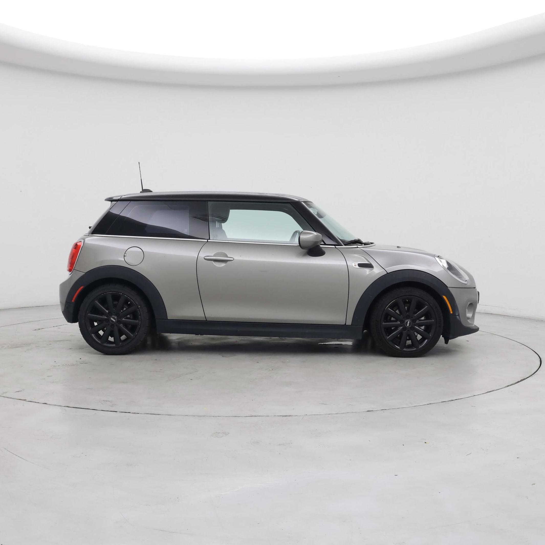 Thumbnail: 2020 MINI Cooper Hardtop - 7