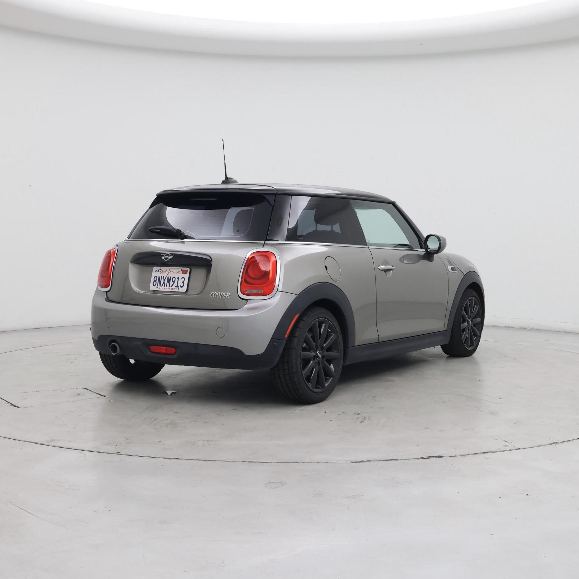 Thumbnail: 2020 MINI Cooper Hardtop - 8