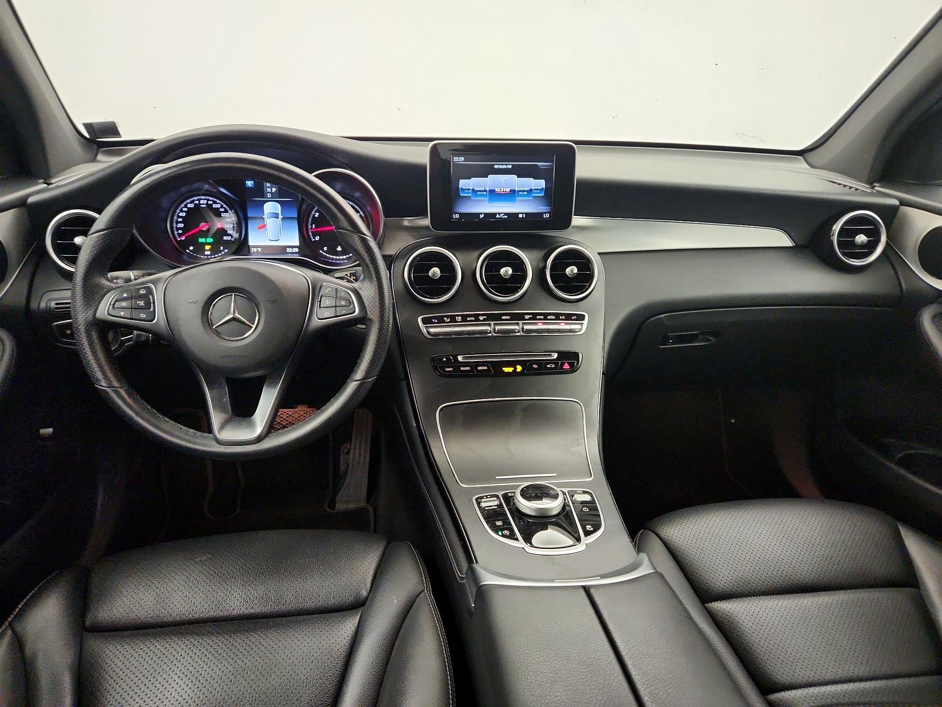 Thumbnail: 2019 Mercedes-Benz GLC - 9