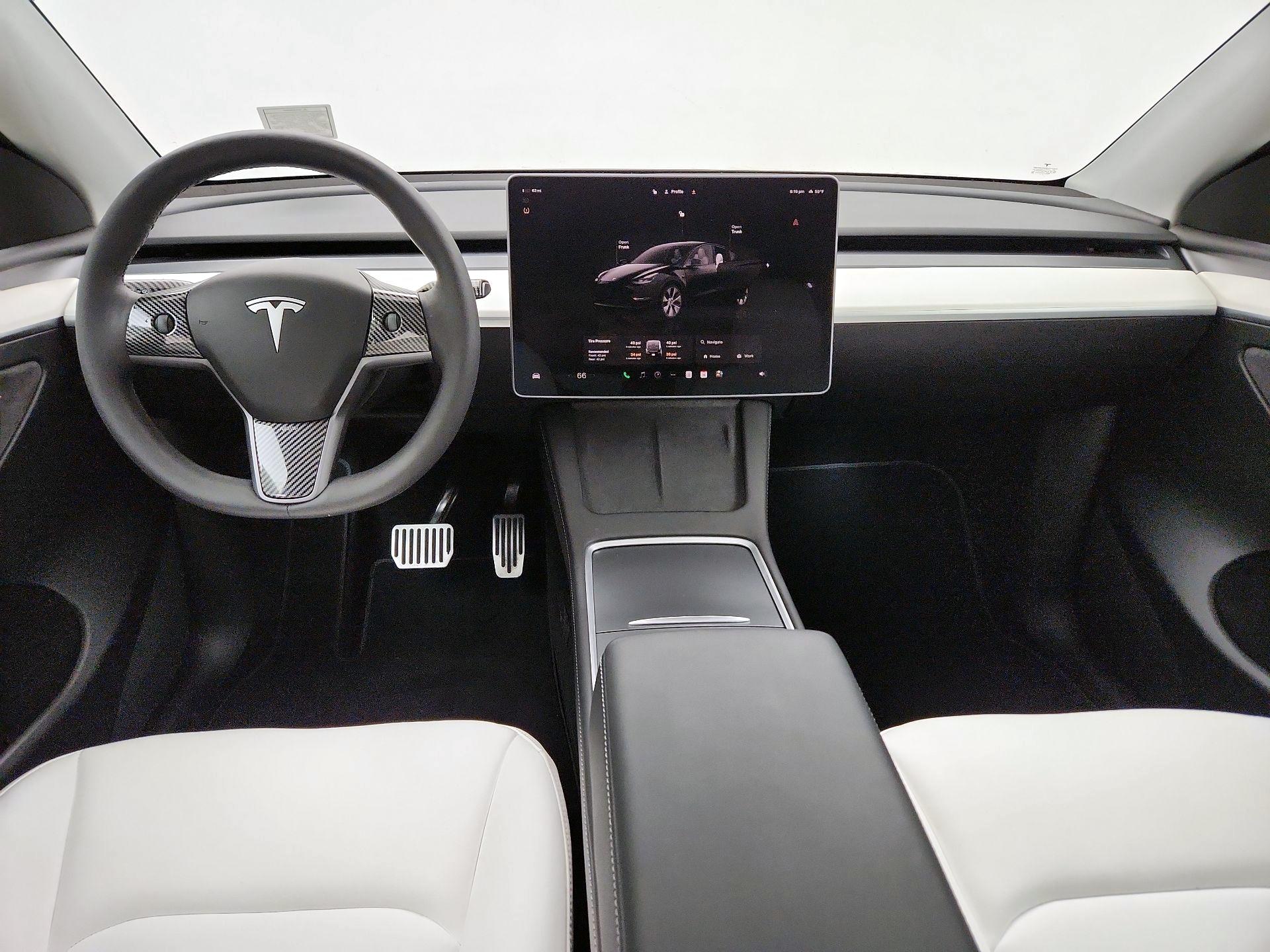 Thumbnail: 2023 Tesla Model Y - 9