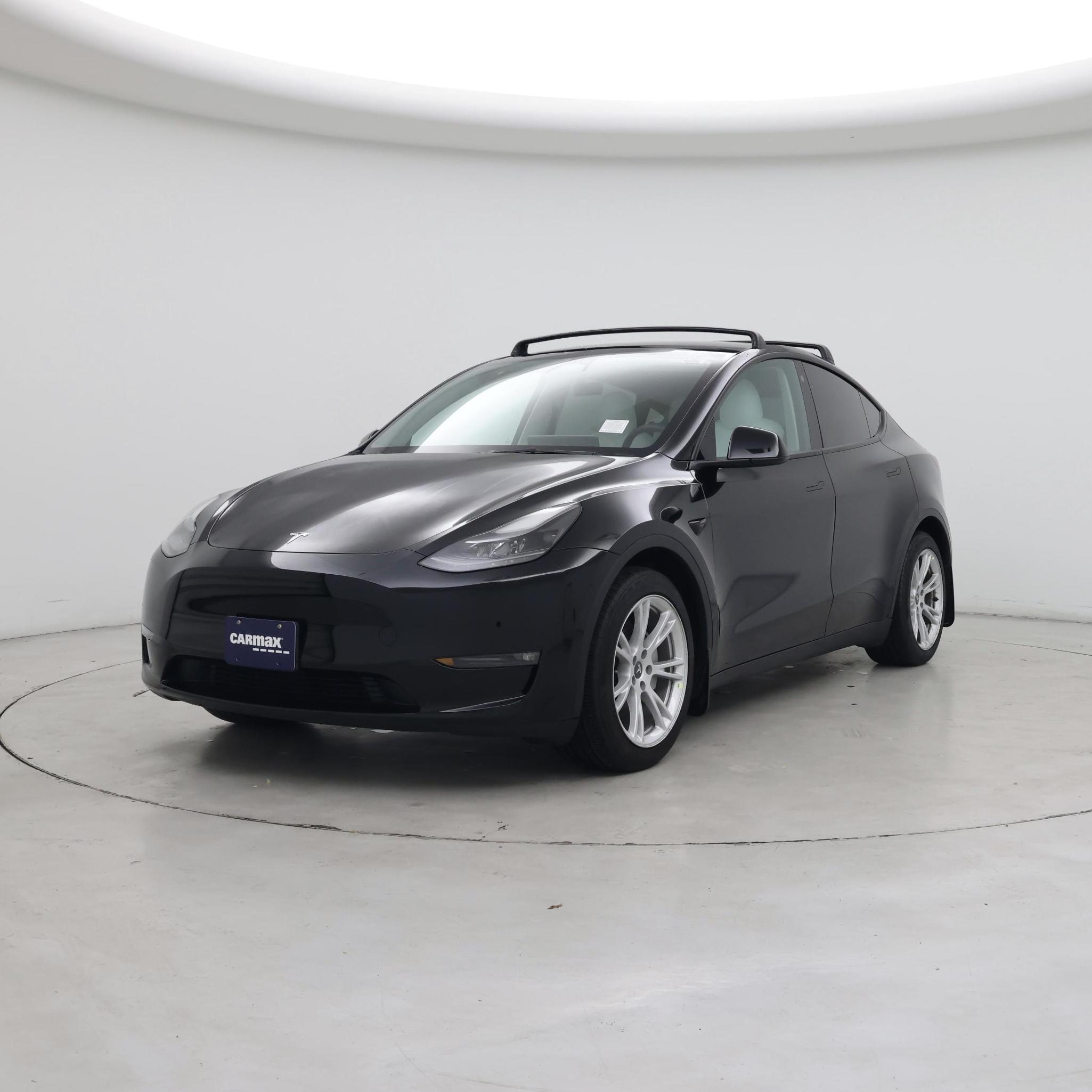 Thumbnail: 2023 Tesla Model Y - 4