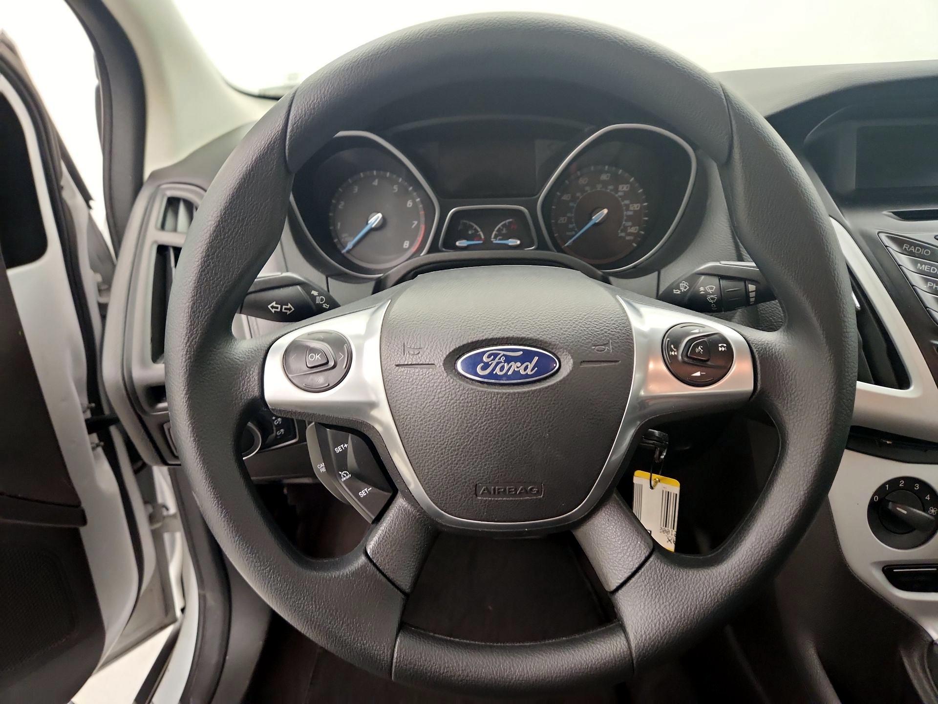 Thumbnail: 2014 Ford Focus - 10