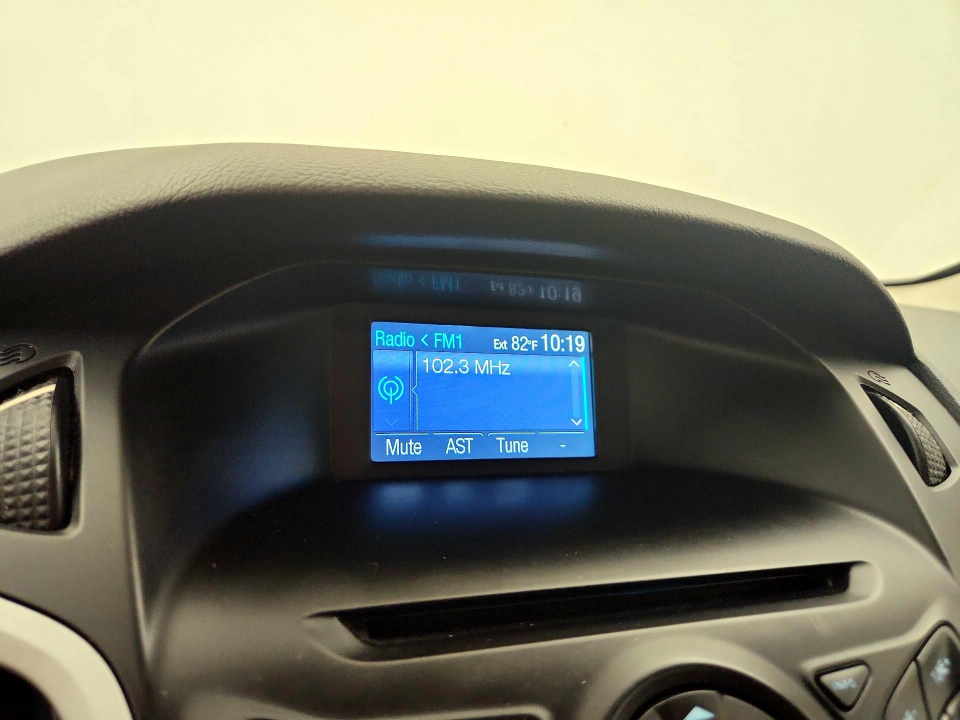 Thumbnail: 2014 Ford Focus - 14