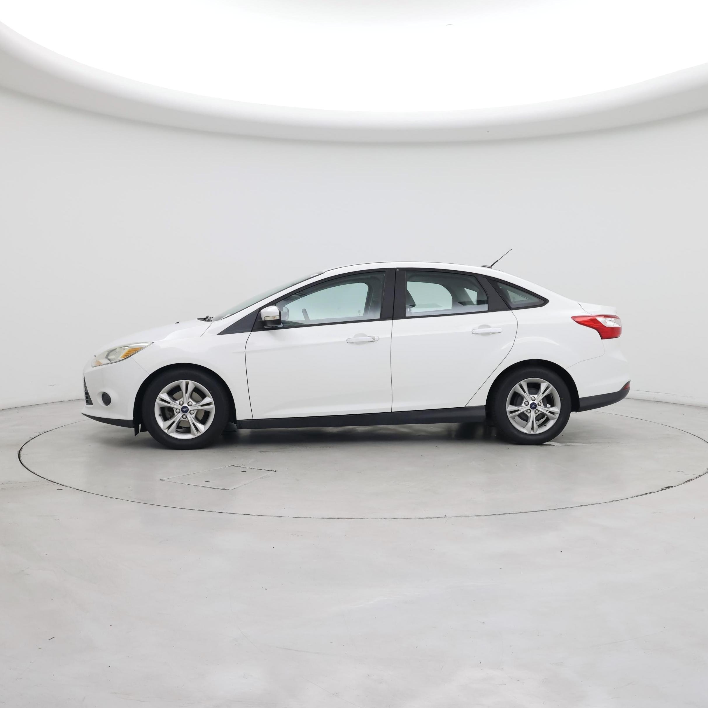 Thumbnail: 2014 Ford Focus - 3