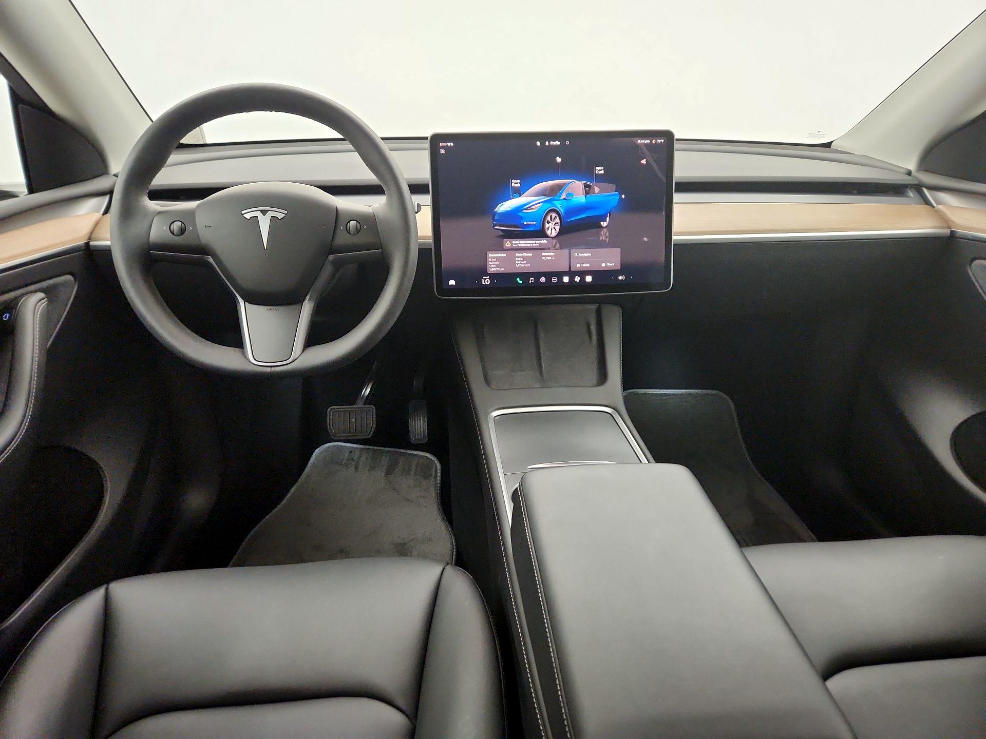 Thumbnail: 2023 Tesla Model Y - 9