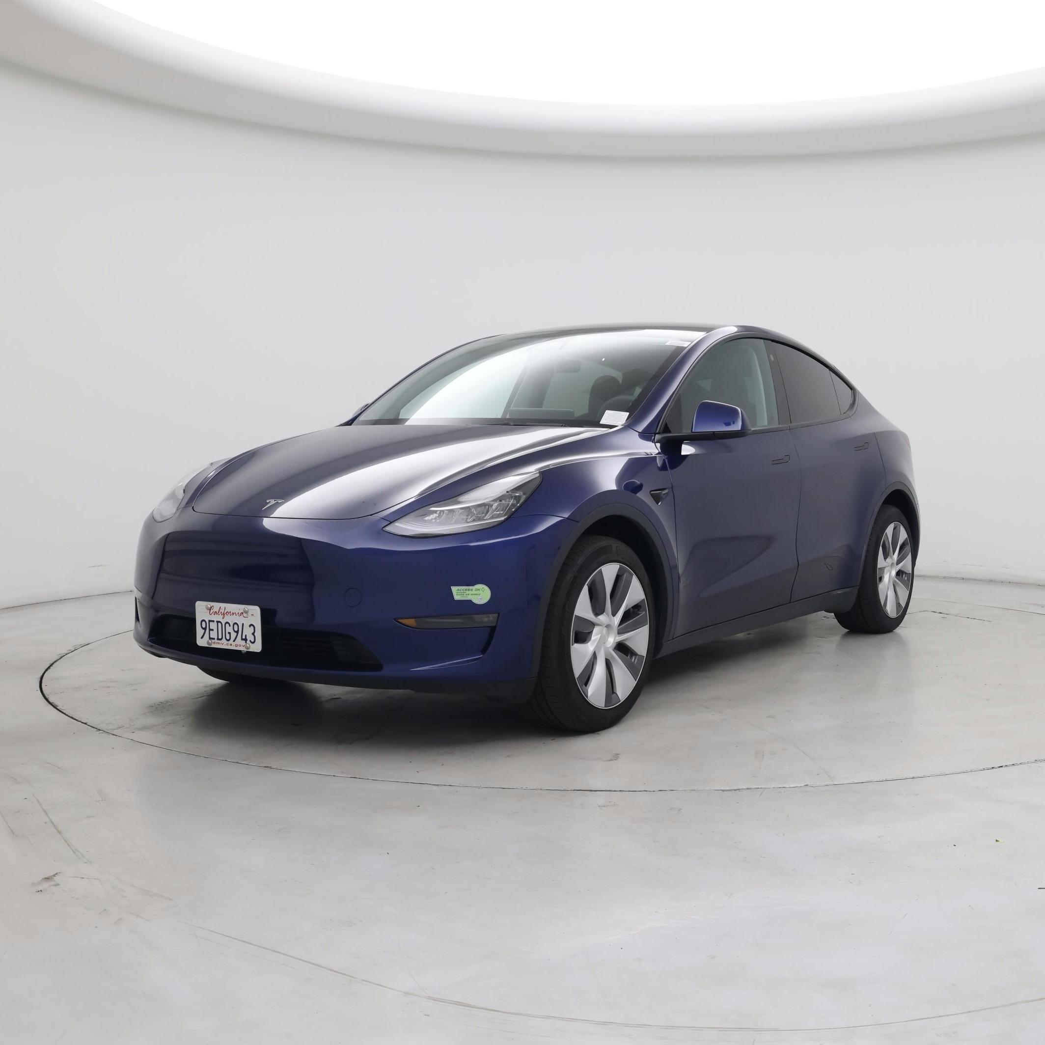 Thumbnail: 2023 Tesla Model Y - 4
