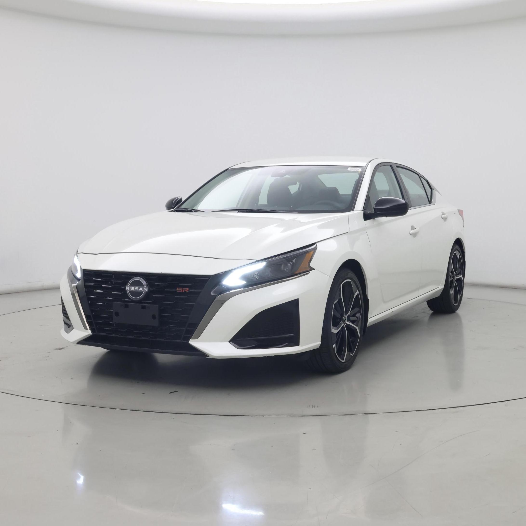 Thumbnail: 2025 Nissan Altima - 4