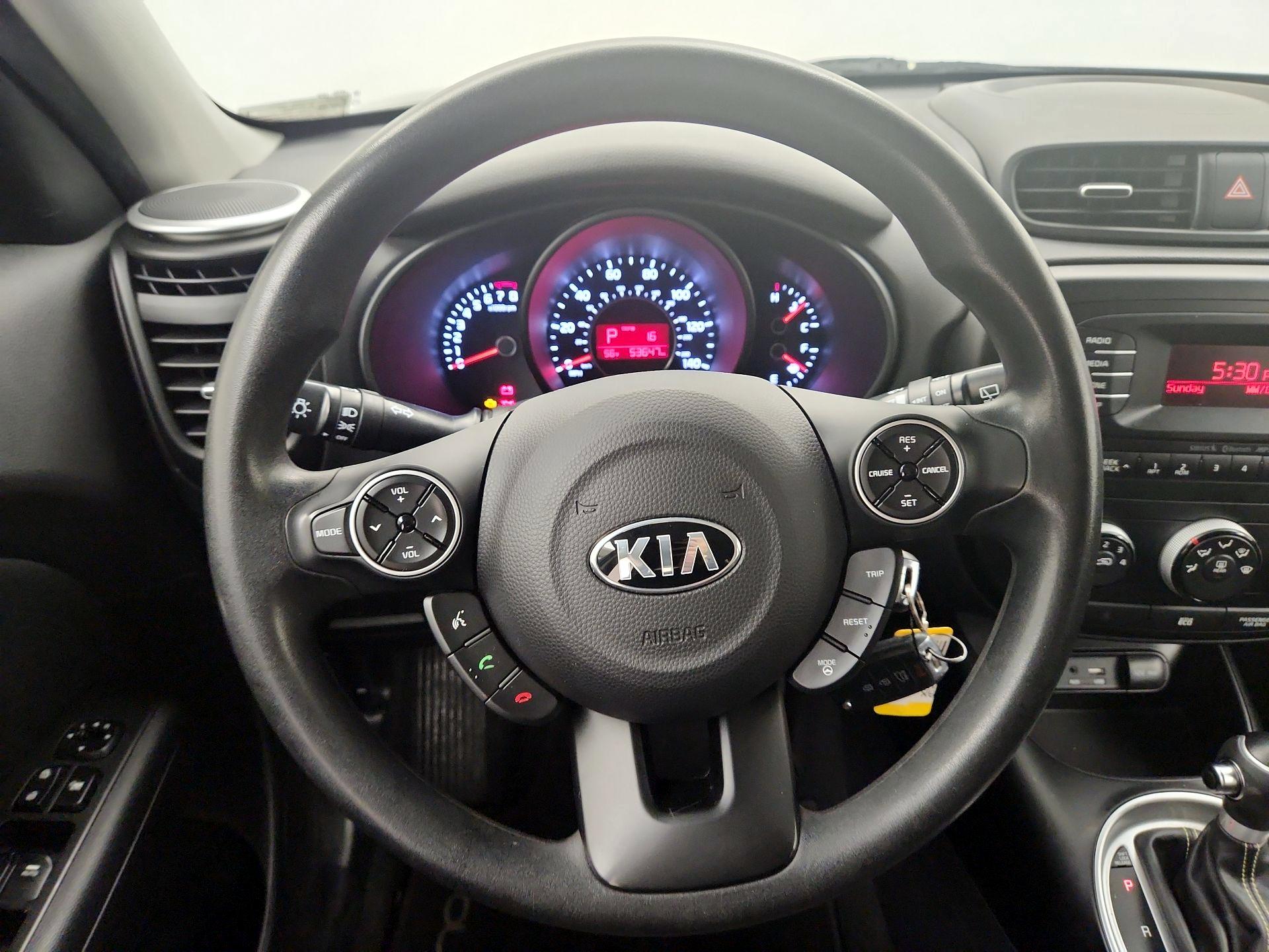 Thumbnail: 2015 Kia Soul - 10