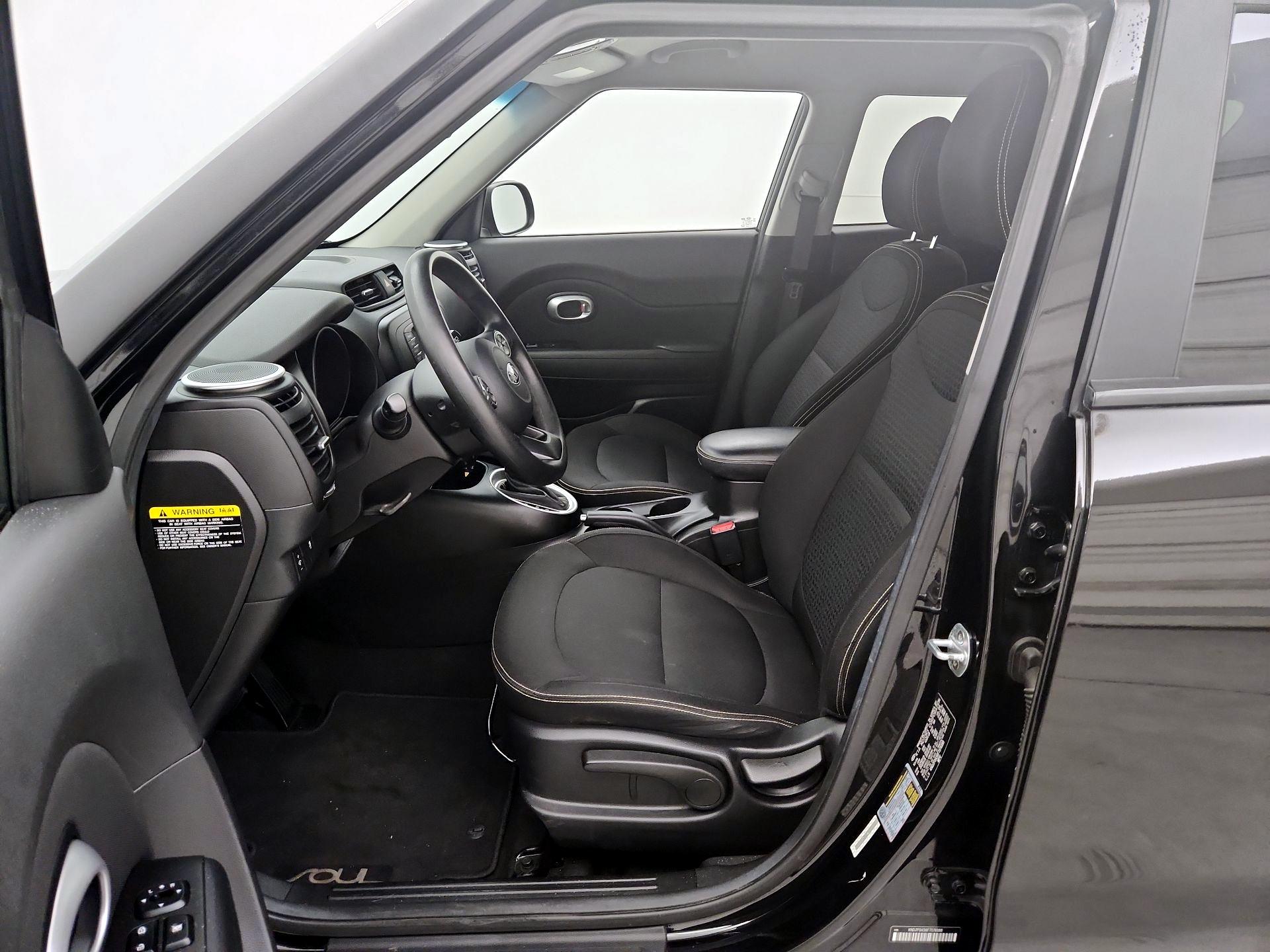 Thumbnail: 2015 Kia Soul - 11
