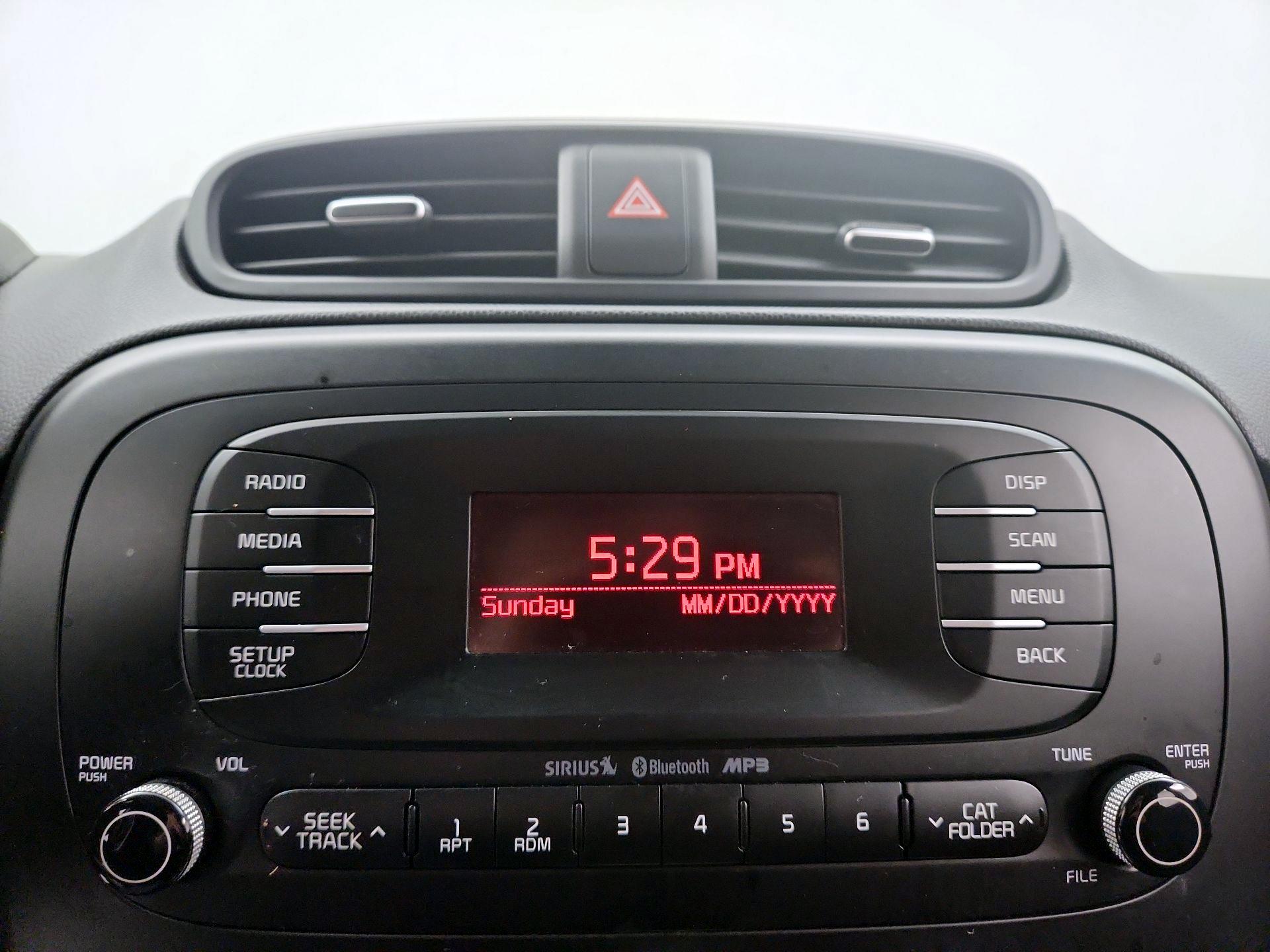 Thumbnail: 2015 Kia Soul - 14