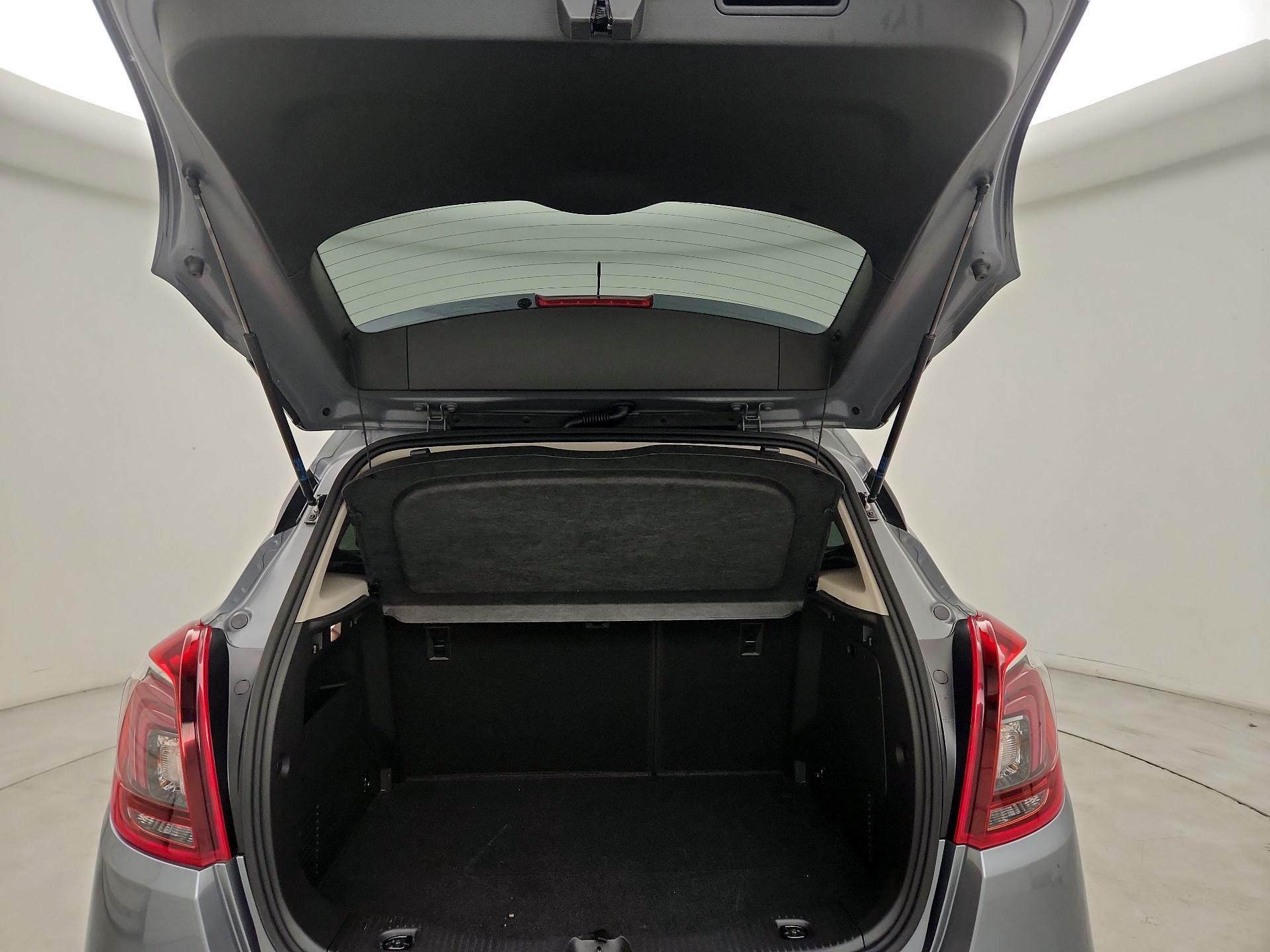 Thumbnail: 2020 Buick Encore - 19