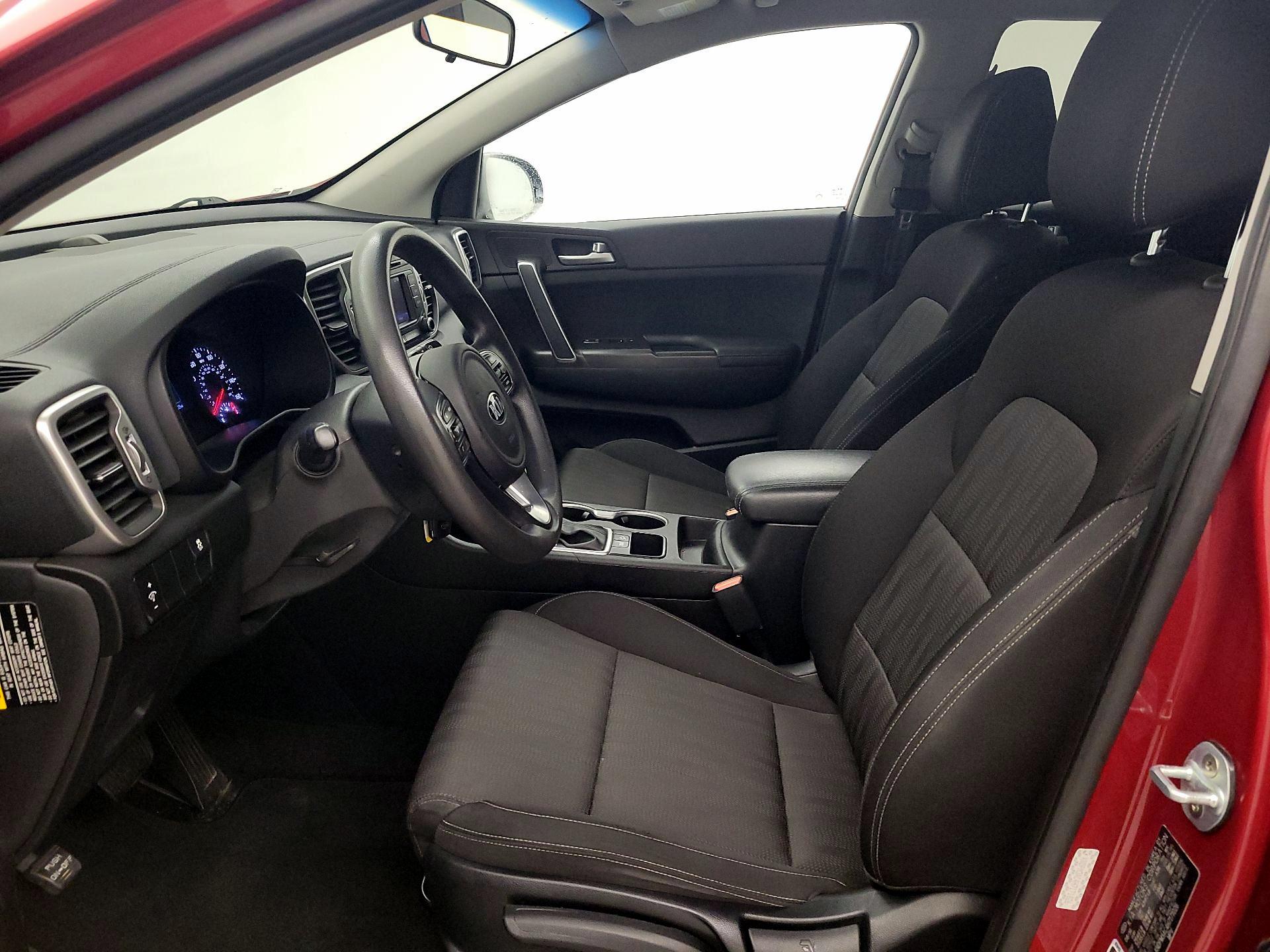 Thumbnail: 2017 Kia Sportage - 11