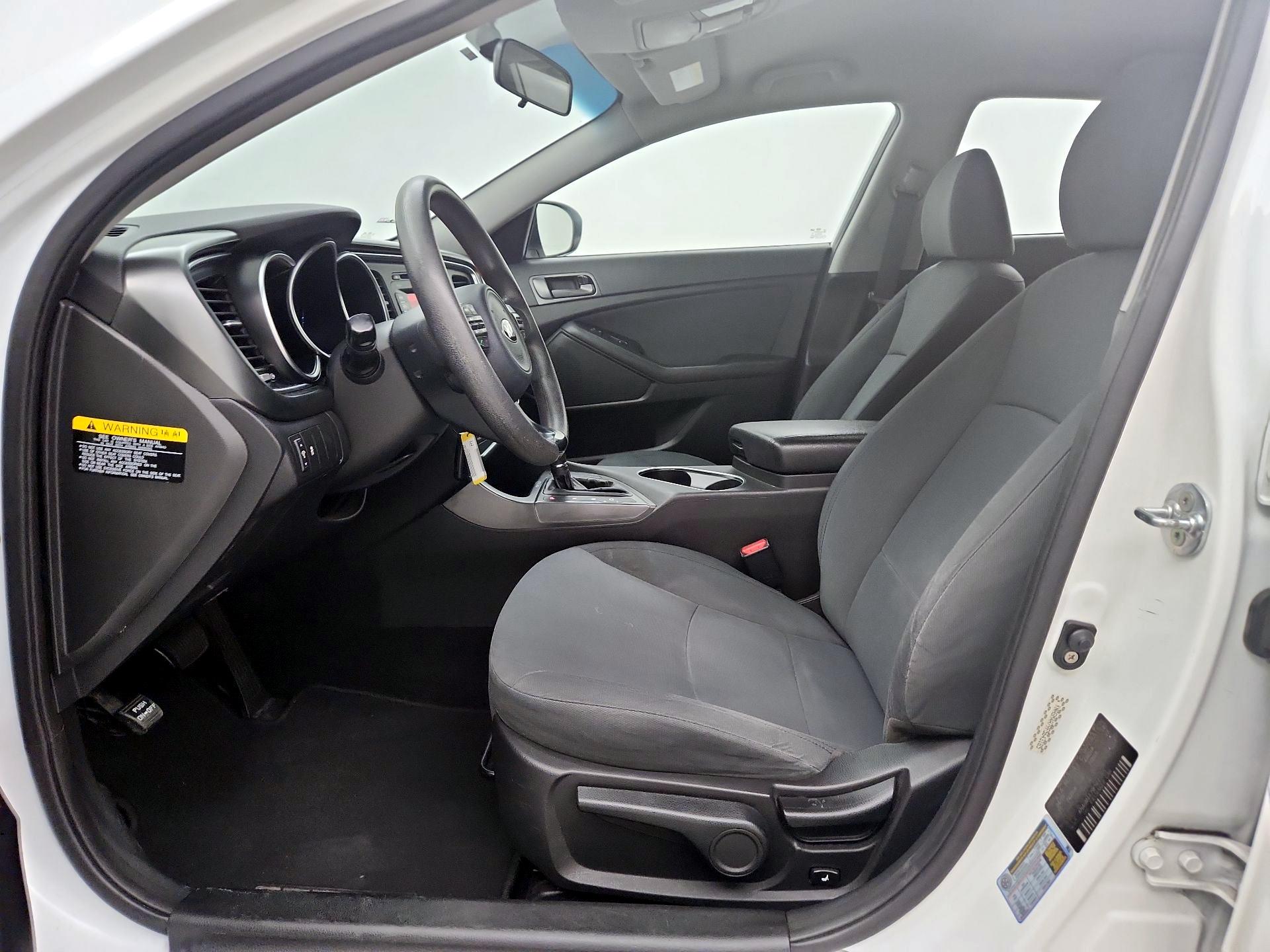 Thumbnail: 2015 Kia Optima - 11