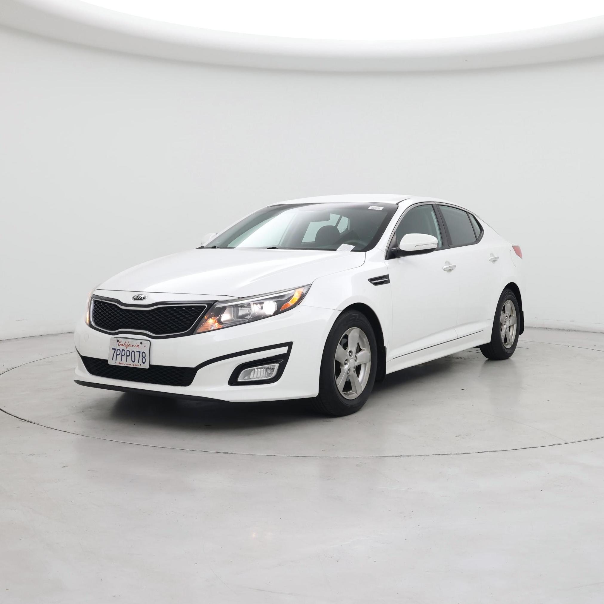 Thumbnail: 2015 Kia Optima - 4