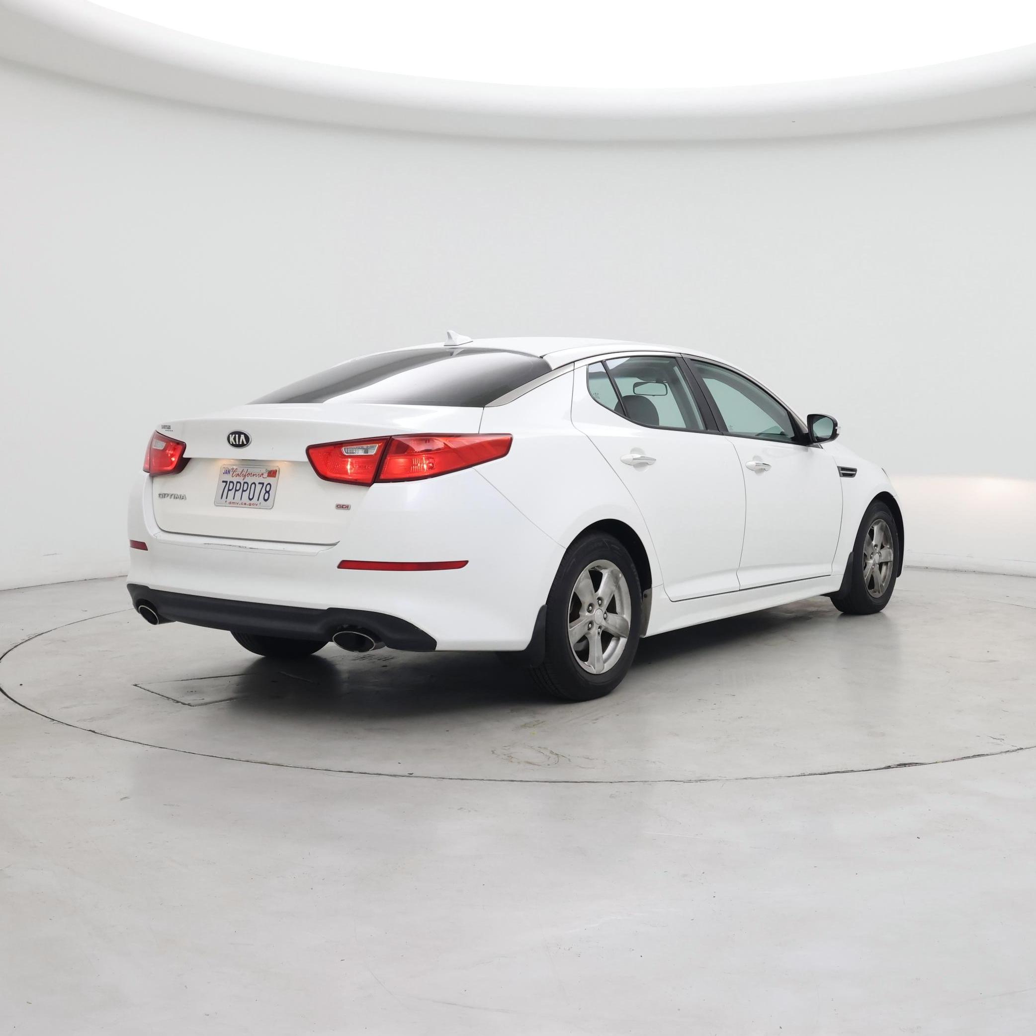 Thumbnail: 2015 Kia Optima - 8