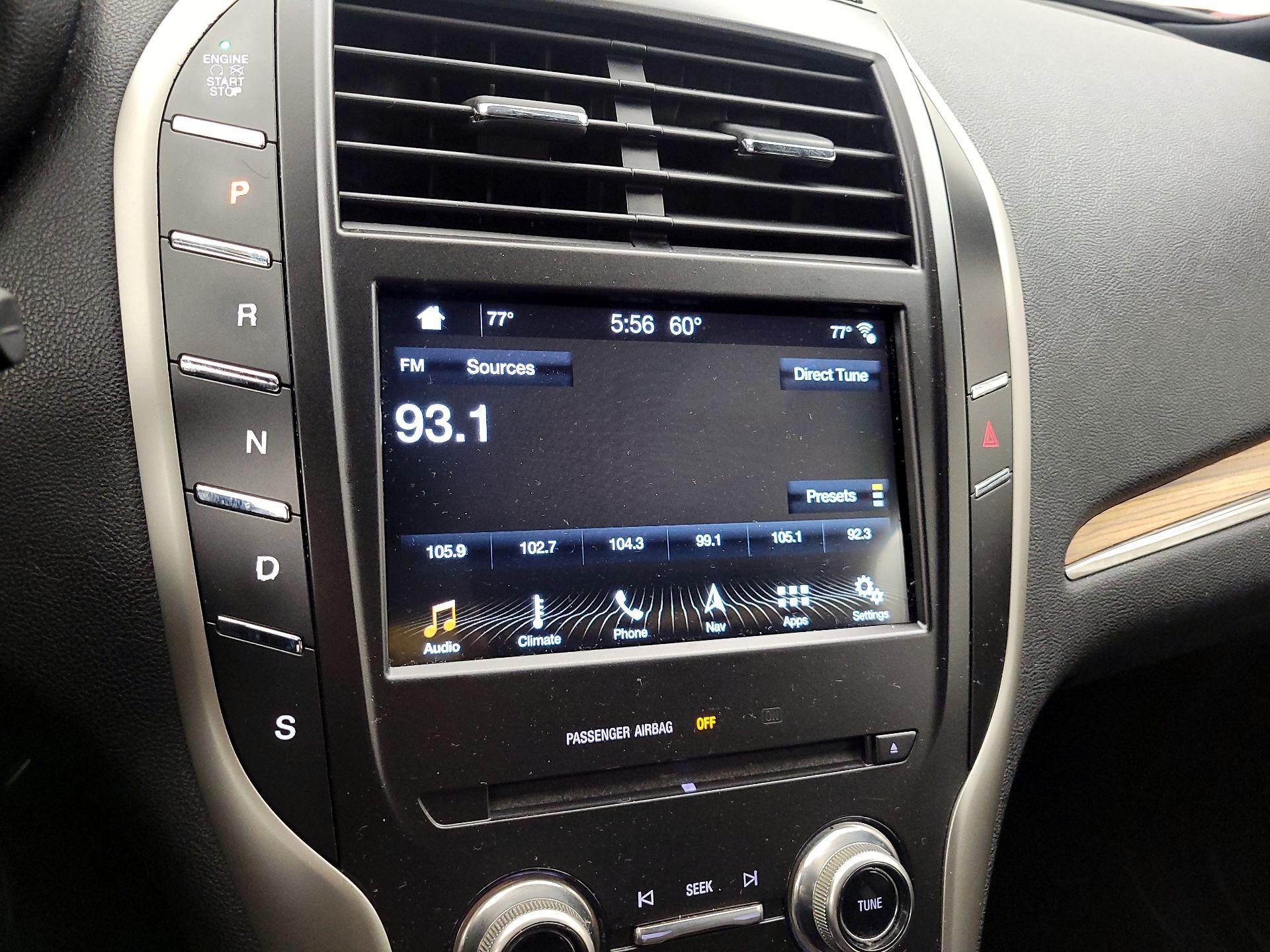 Thumbnail: 2016 Lincoln MKC - 15