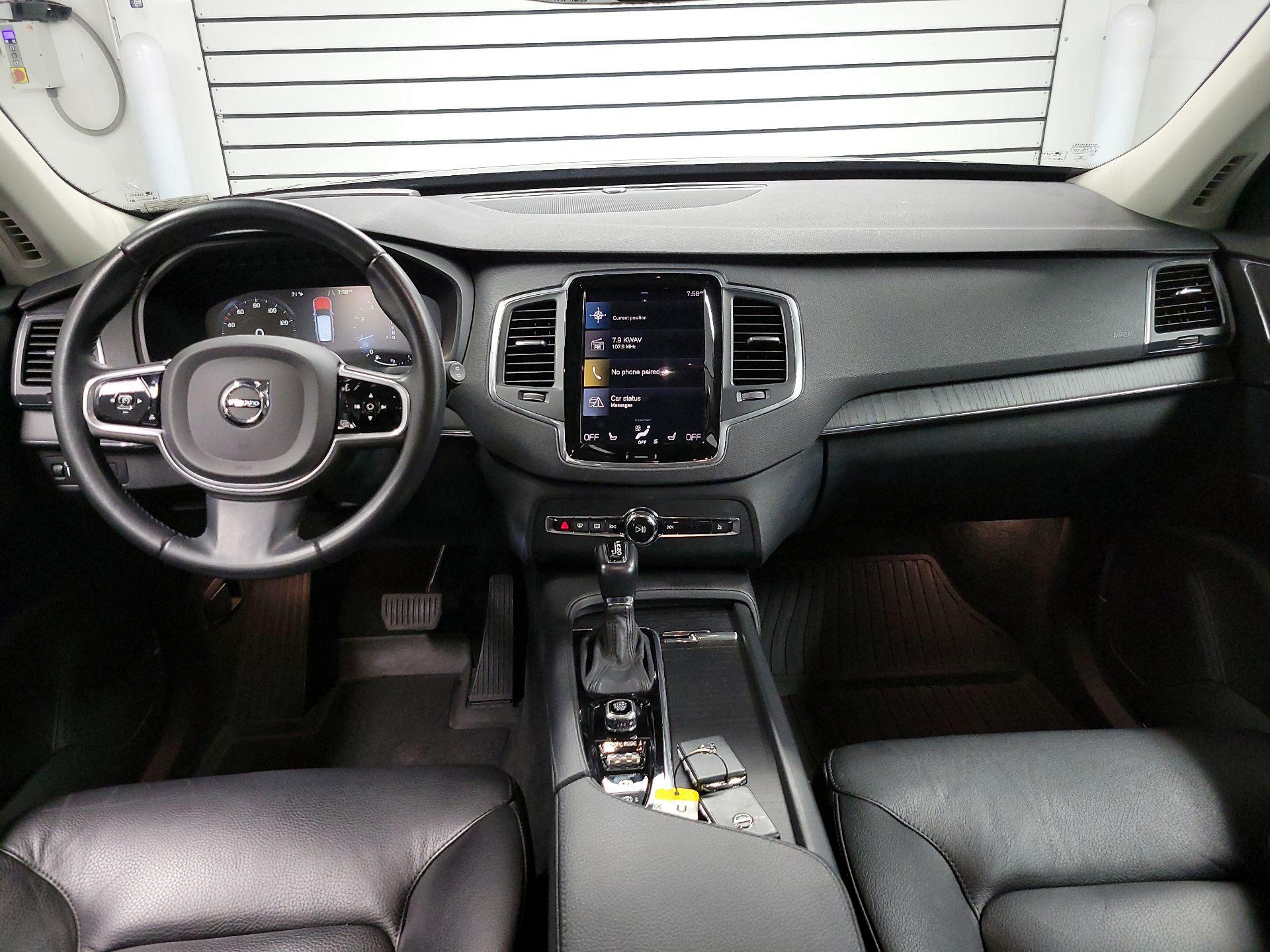 Thumbnail: 2020 Volvo XC90 - 9