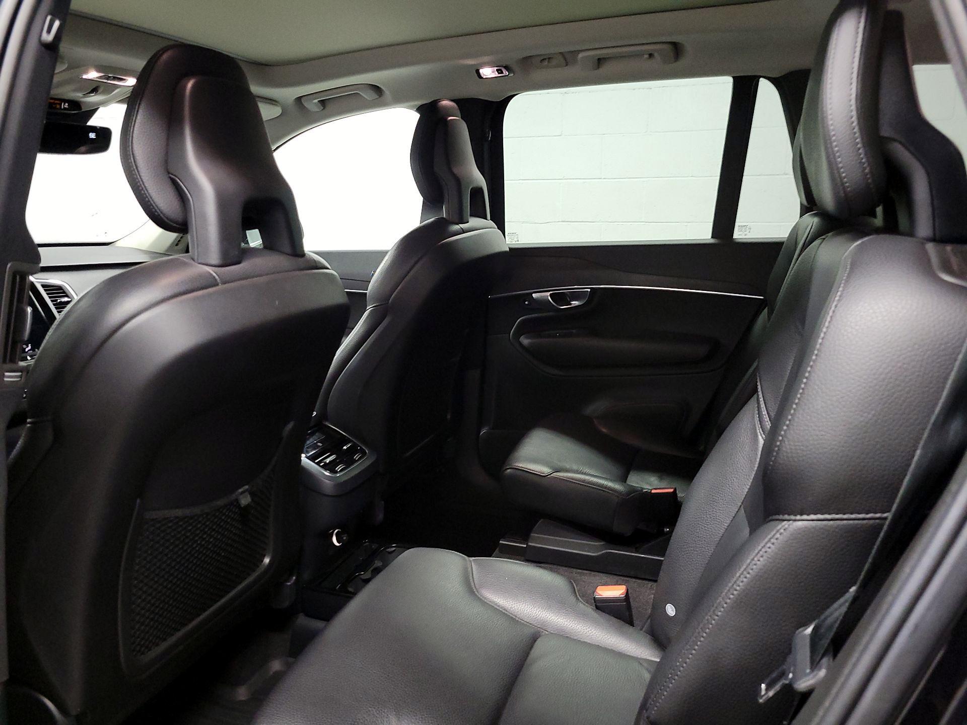 Thumbnail: 2020 Volvo XC90 - 18