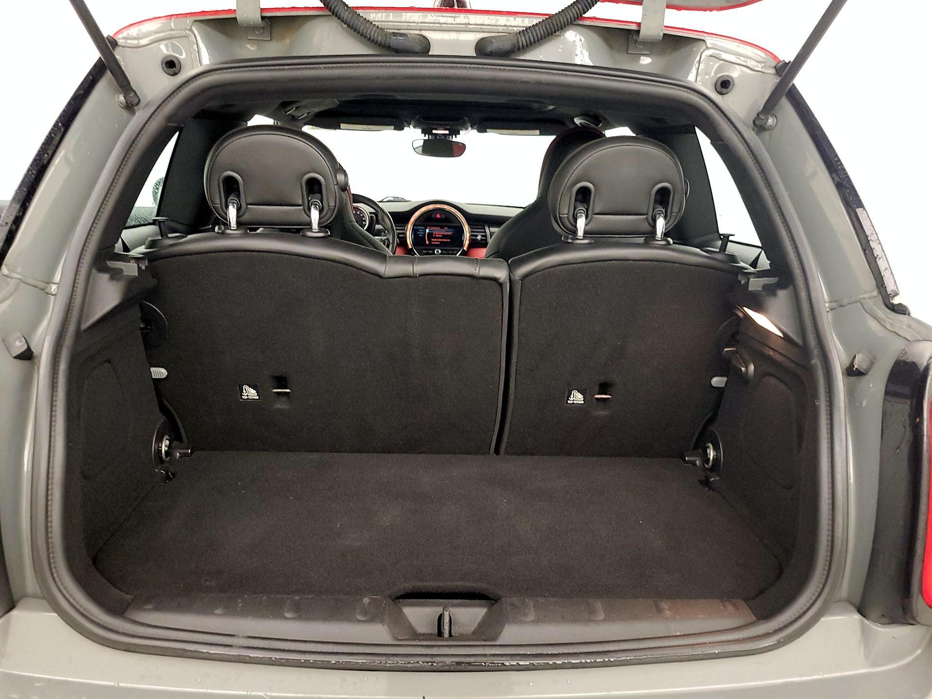 Thumbnail: 2016 MINI Cooper Hardtop - 20