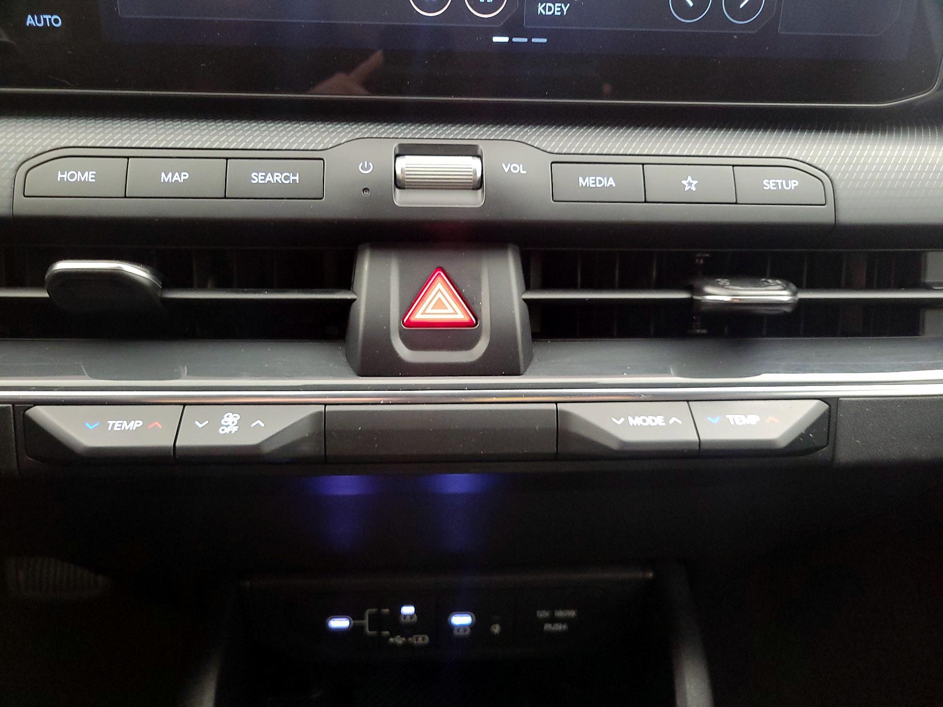 Thumbnail: 2025 Kia K4 - 17