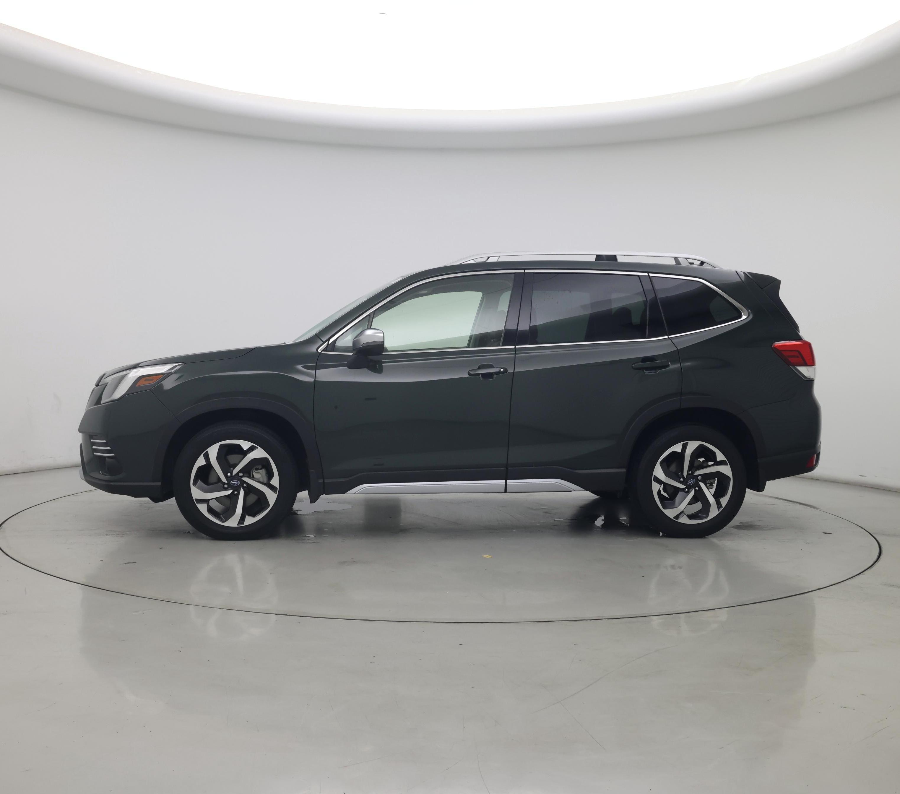 Thumbnail: 2022 Subaru Forester - 3