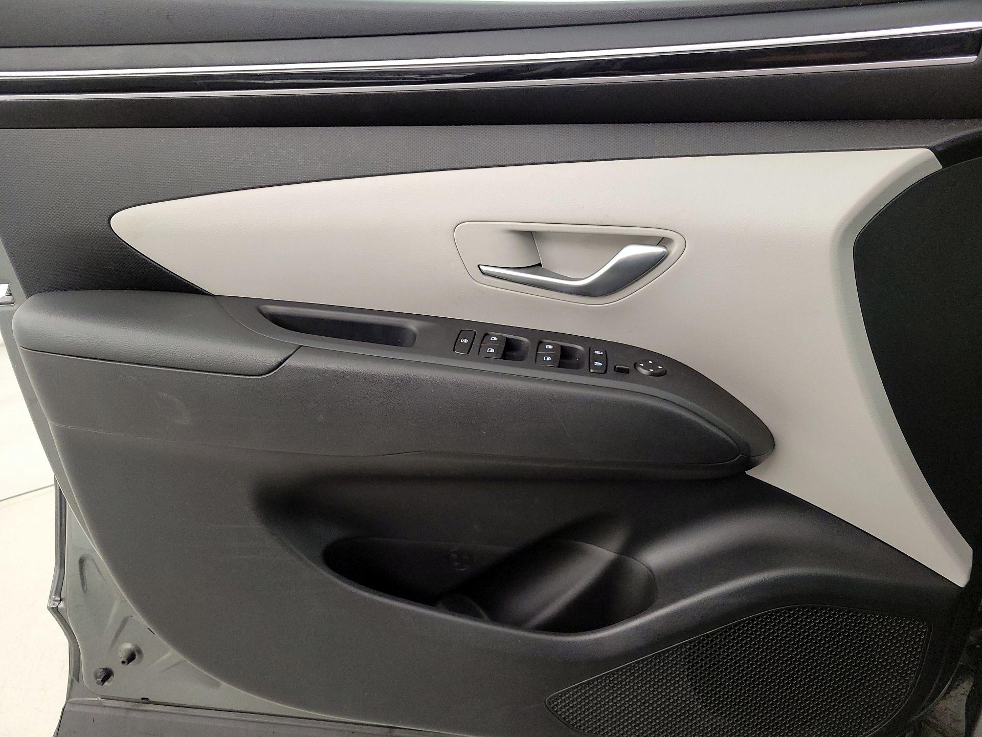 Thumbnail: 2023 Hyundai Tucson - 12