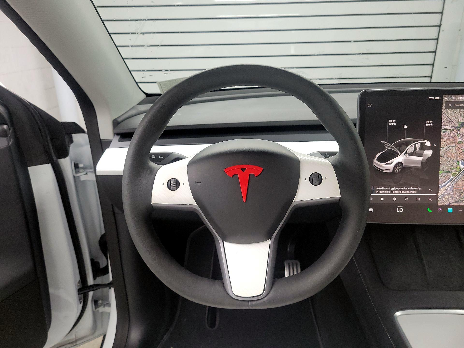 Thumbnail: 2023 Tesla Model Y - 10