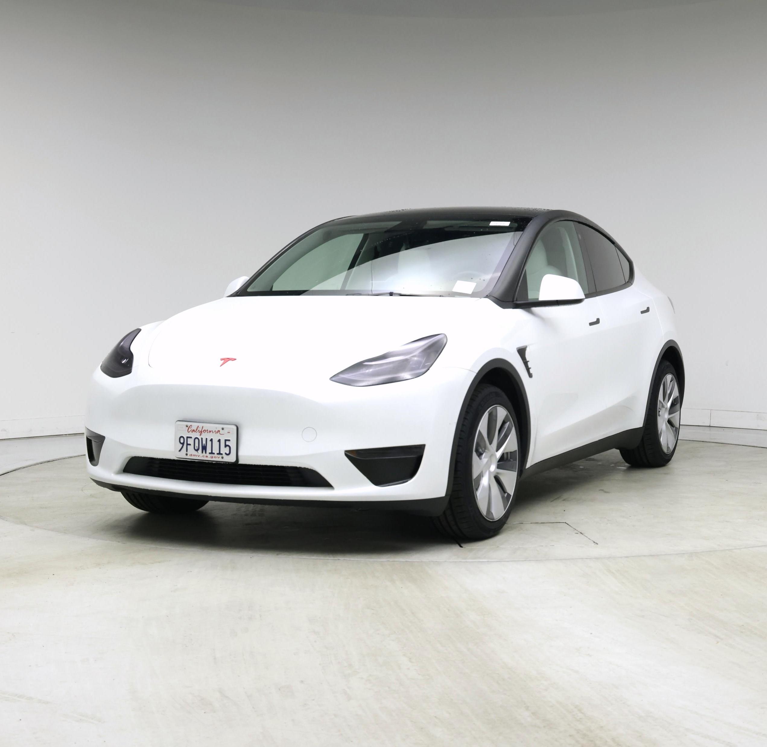 Thumbnail: 2023 Tesla Model Y - 4