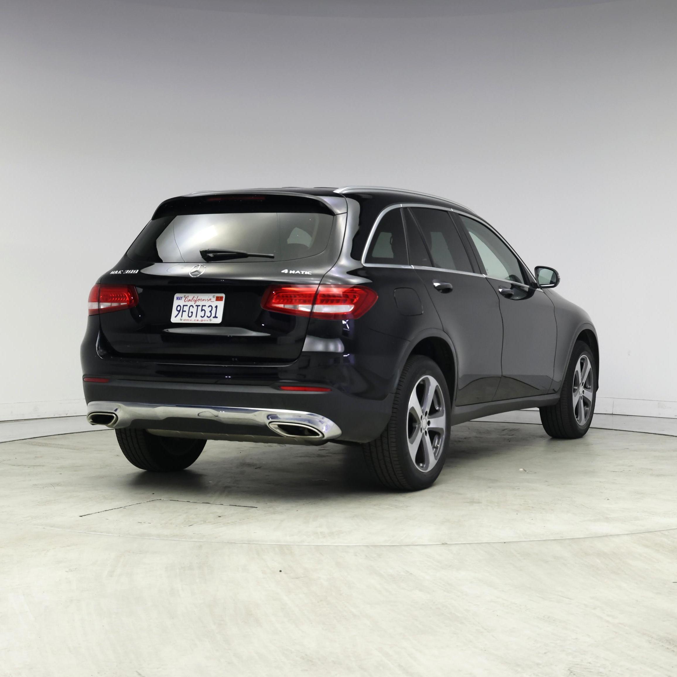 Thumbnail: 2016 Mercedes-Benz GLC - 8