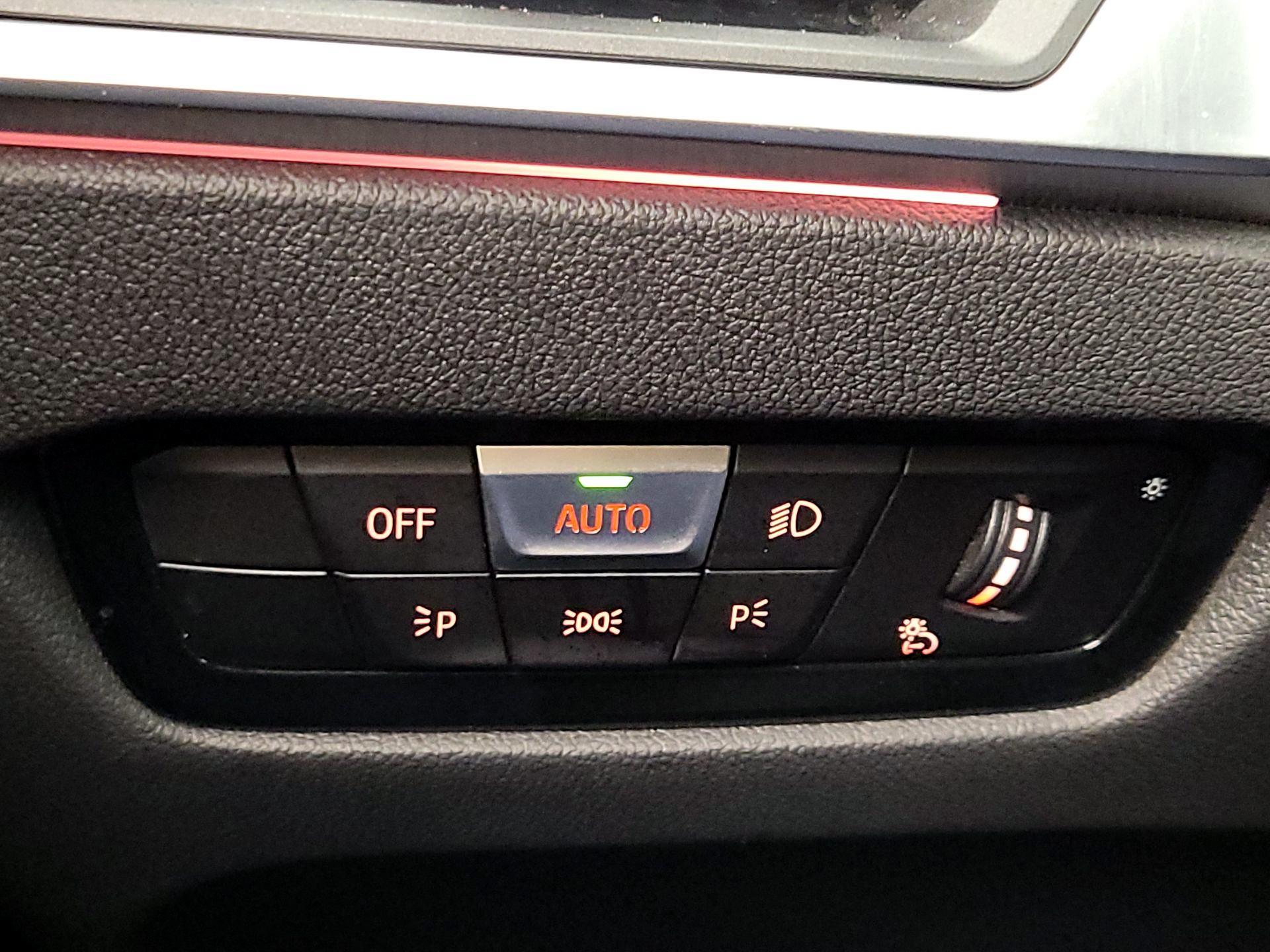 Thumbnail: 2022 BMW 4 Series - 13