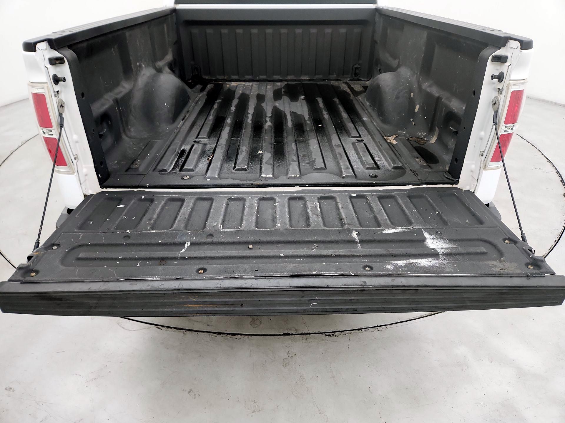 Thumbnail: 2014 Ford F-150 - 19