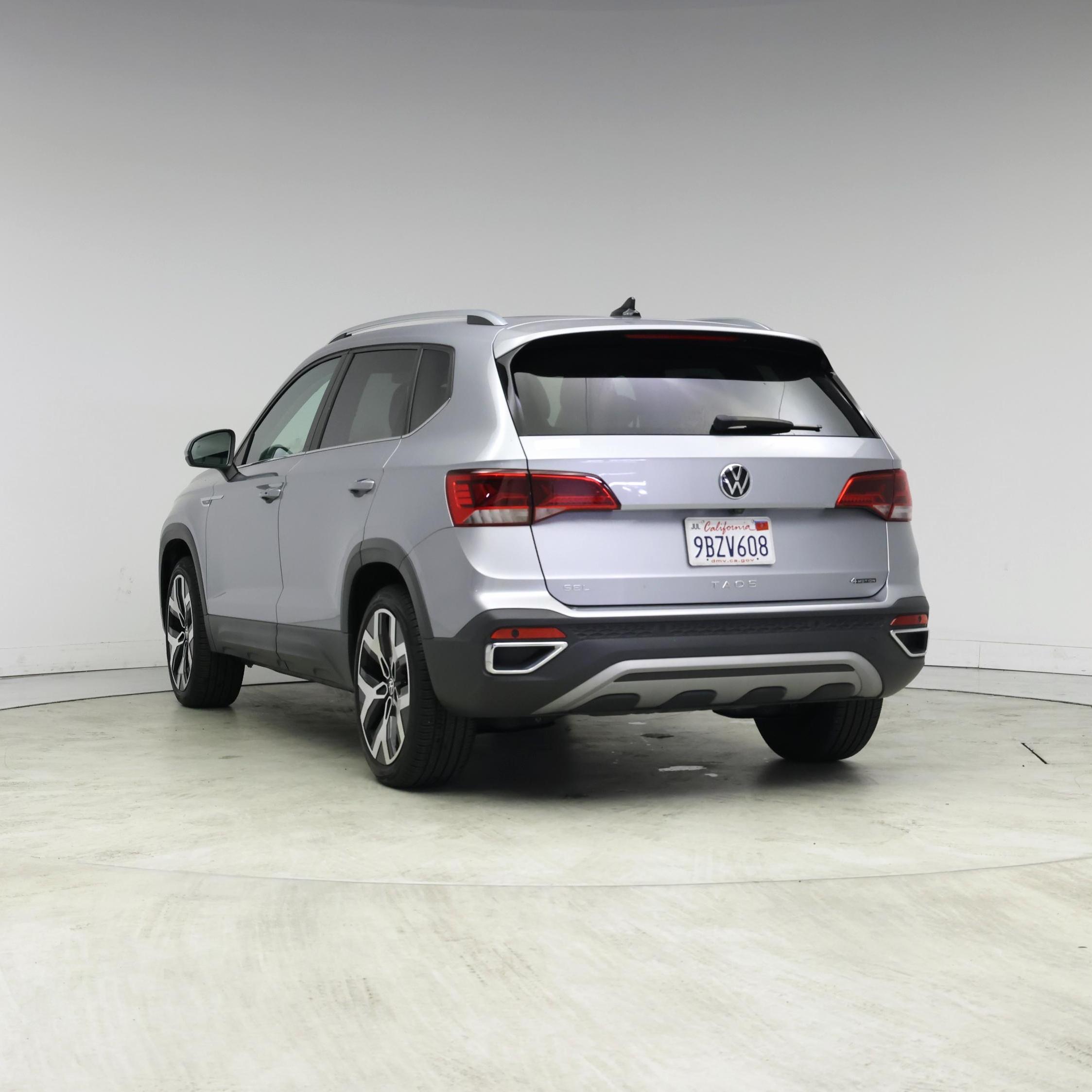 Thumbnail: 2022 Volkswagen Taos - 2