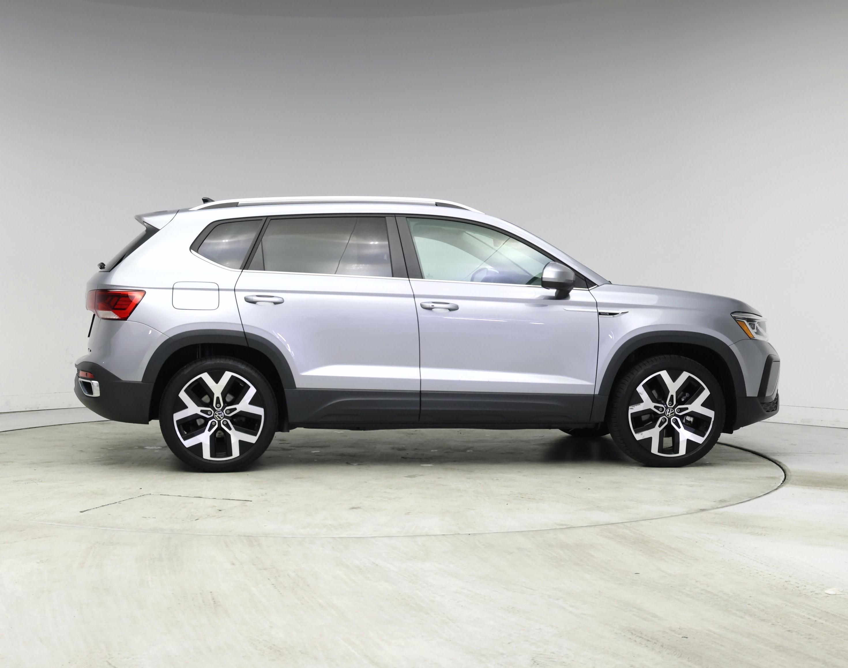 Thumbnail: 2022 Volkswagen Taos - 7