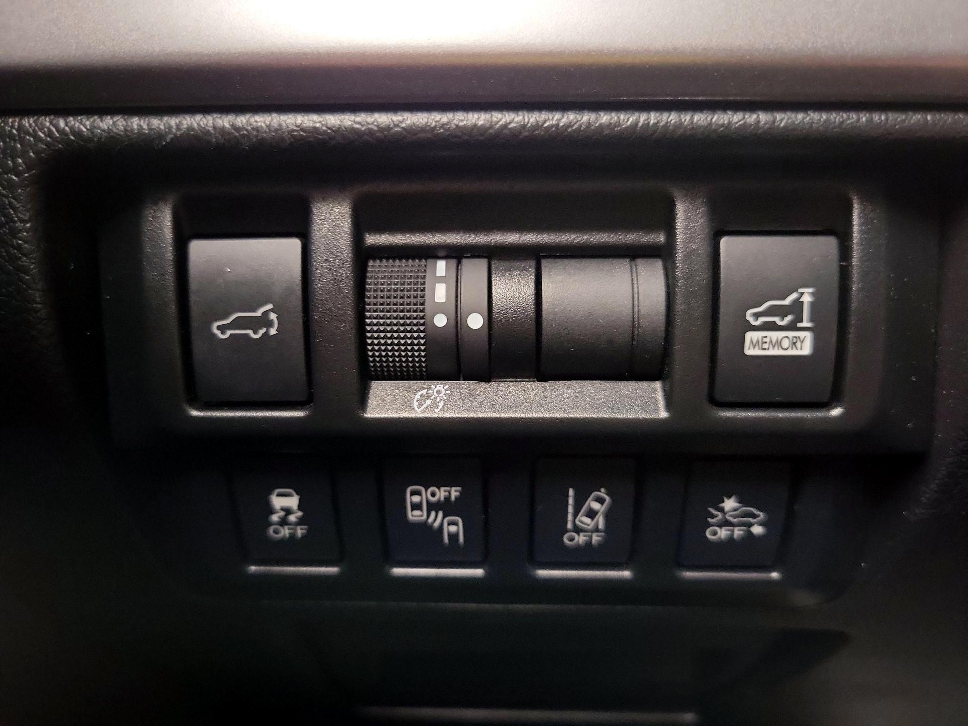 Thumbnail: 2019 Subaru Outback - 13