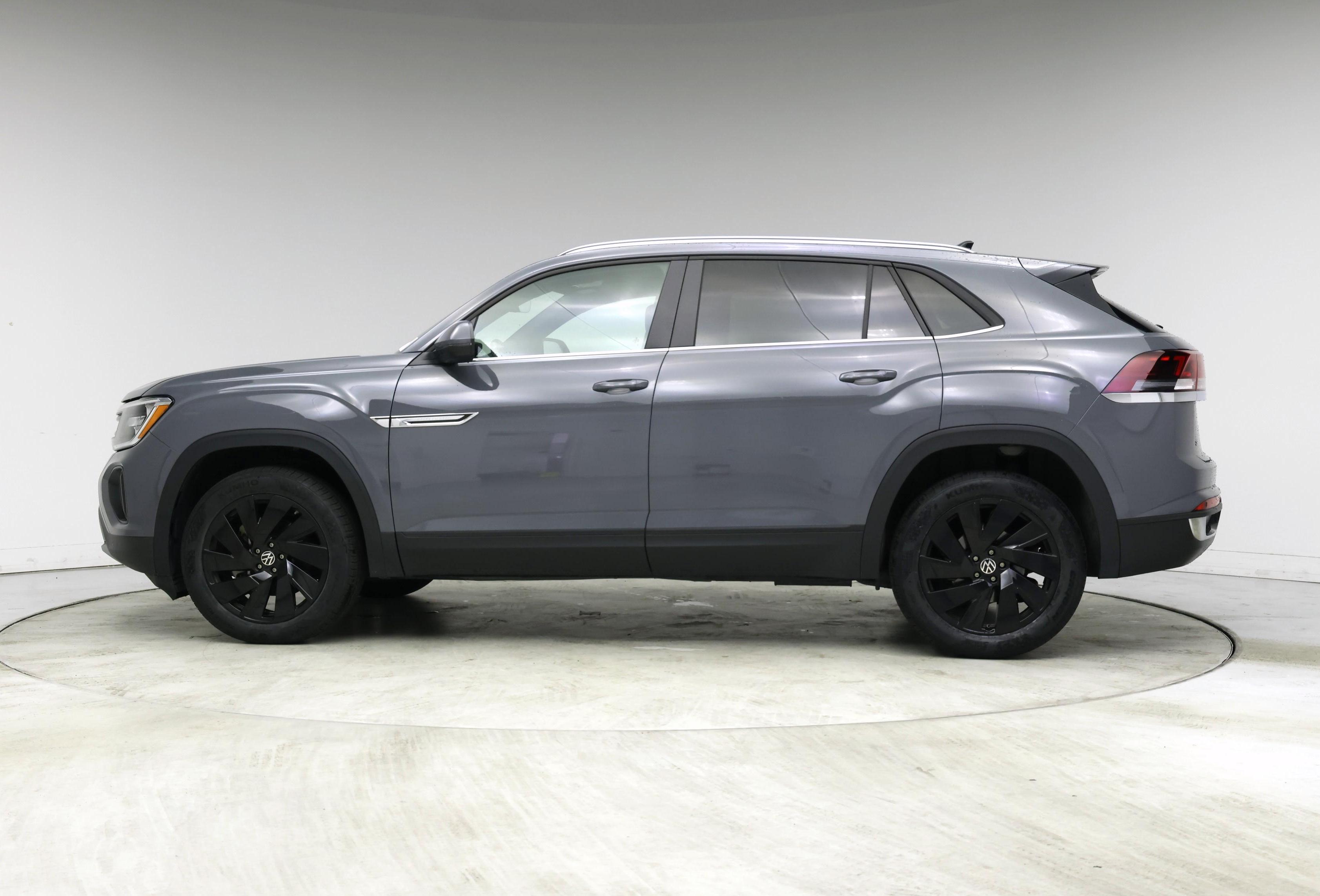 Thumbnail: 2024 Volkswagen Atlas - 3