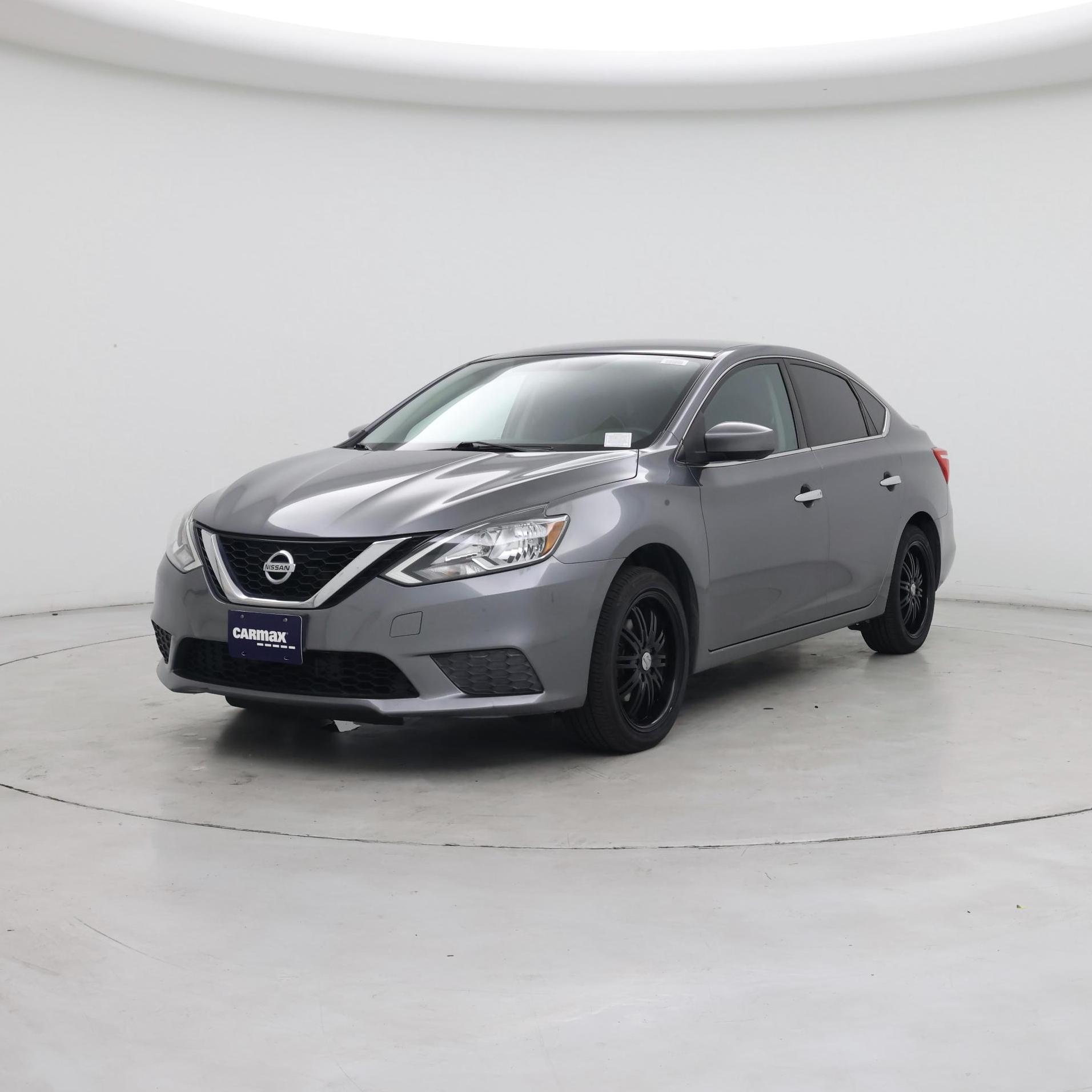 Thumbnail: 2016 Nissan Sentra - 4