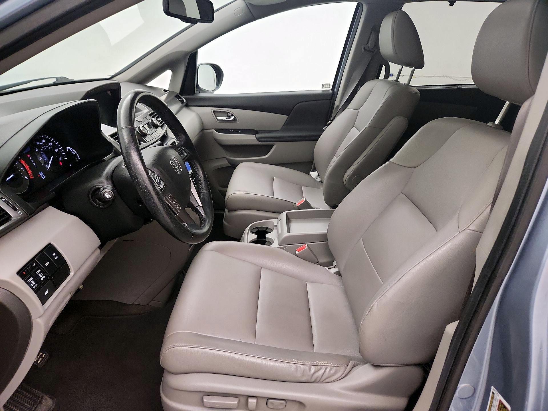 Thumbnail: 2014 Honda Odyssey - 11