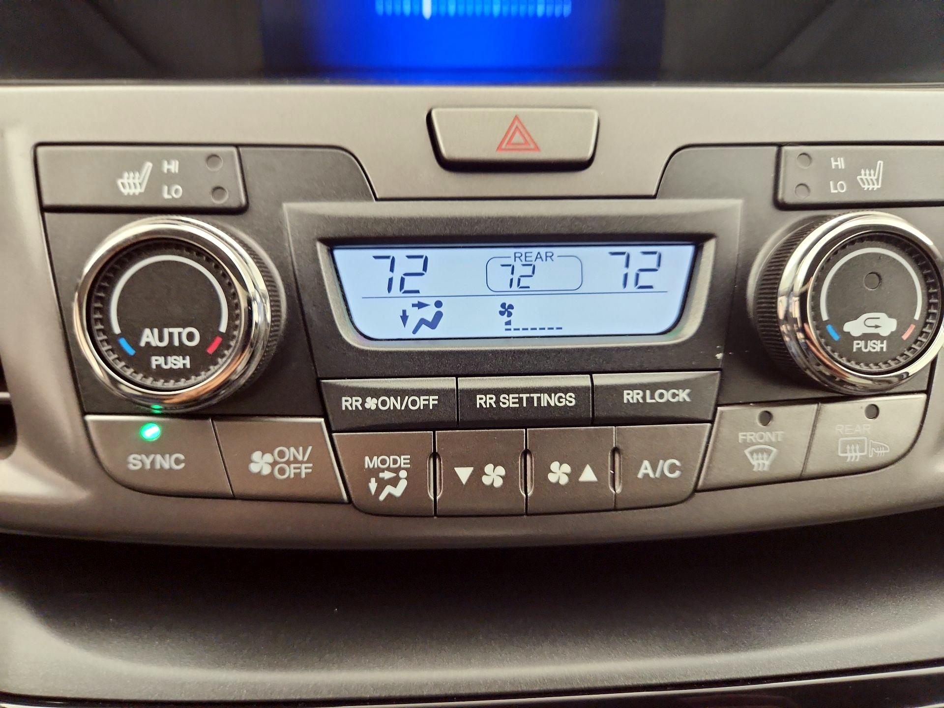 Thumbnail: 2014 Honda Odyssey - 16